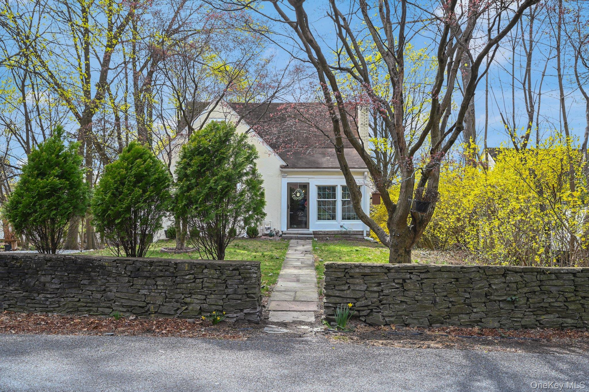 #3 photo, 15 N Henry Street, Pearl River , NY 10965