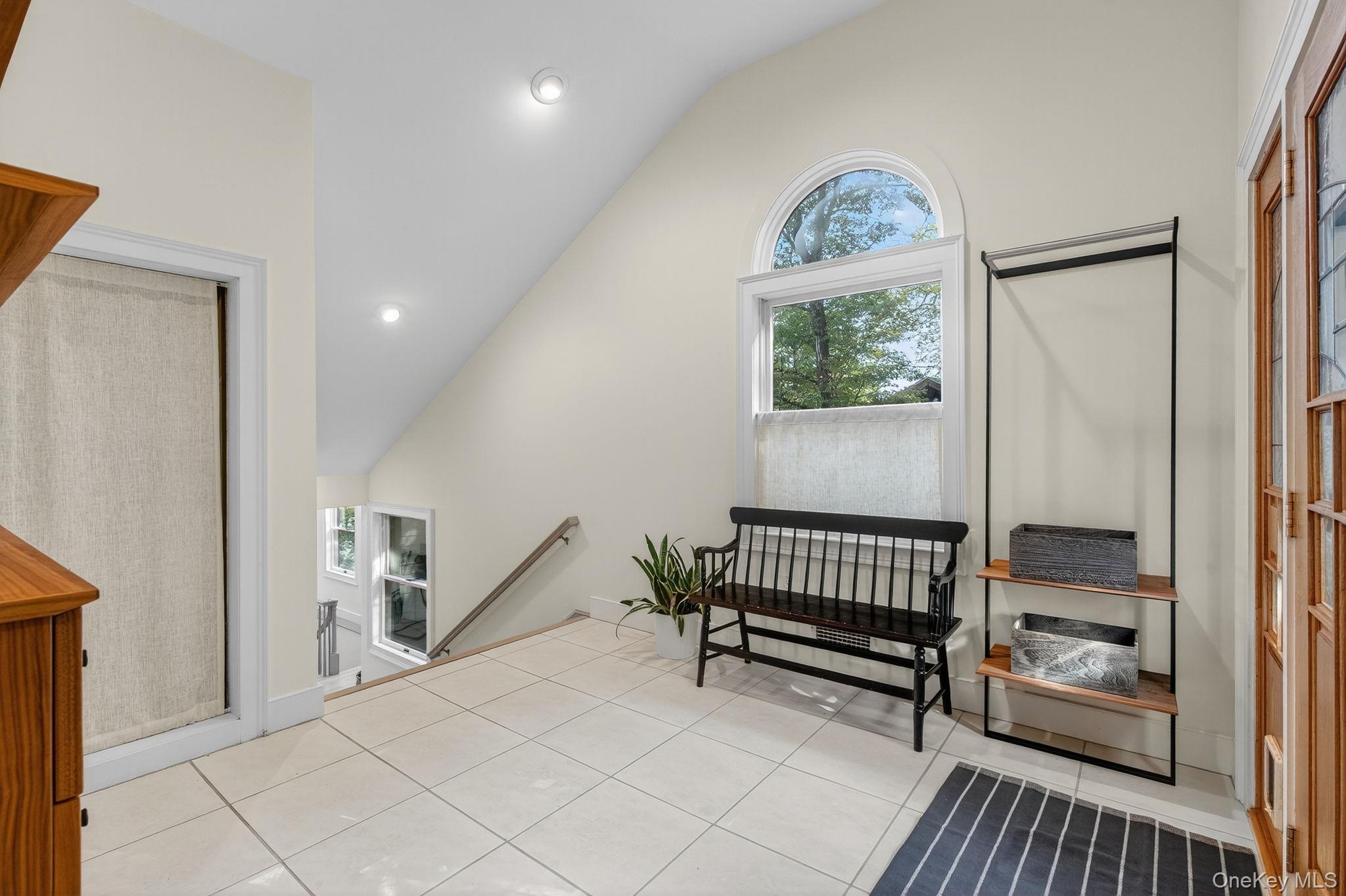 #7 photo, 83 River Road, Esopus , NY 12487