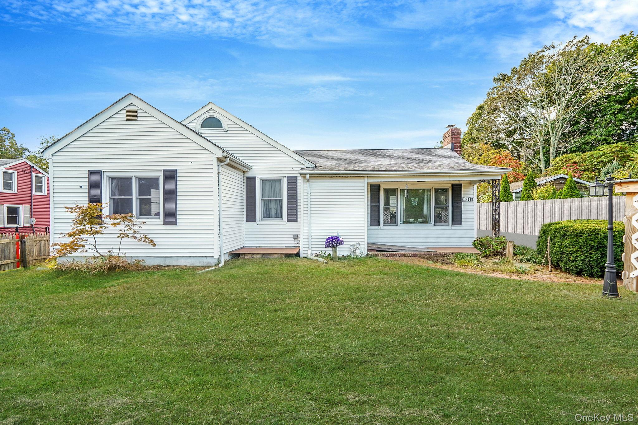 #1 photo, 1493 Flanders Road, サフォーク郡 Flanders , NY 11901