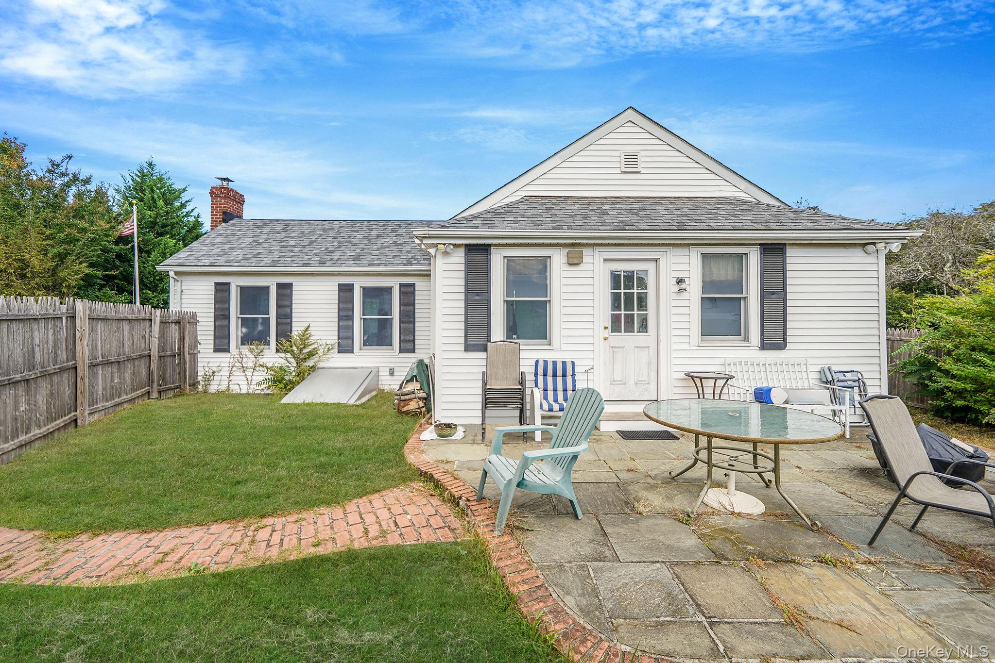 #4 photo, 1493 Flanders Road, サフォーク郡 Flanders , NY 11901