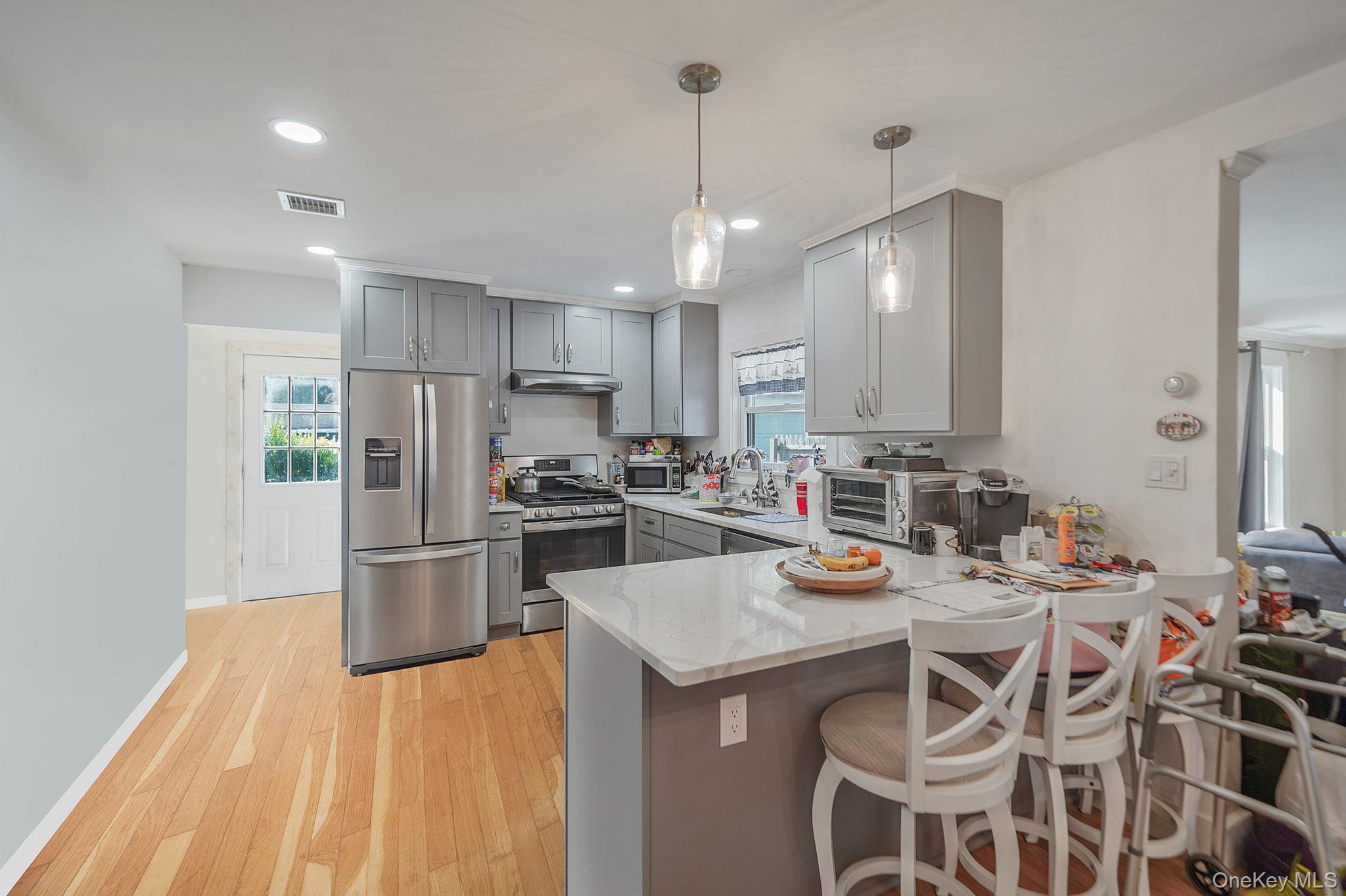 #5 photo, 1493 Flanders Road, サフォーク郡 Flanders , NY 11901