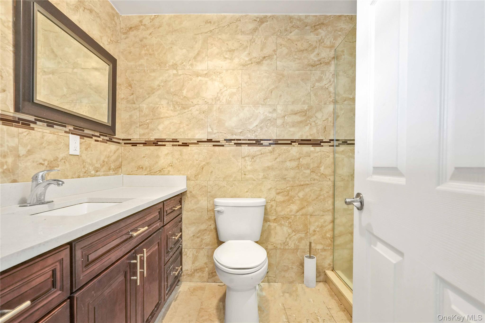 #8 photo, 48-12 37 Street, Long Island City , NY 11101