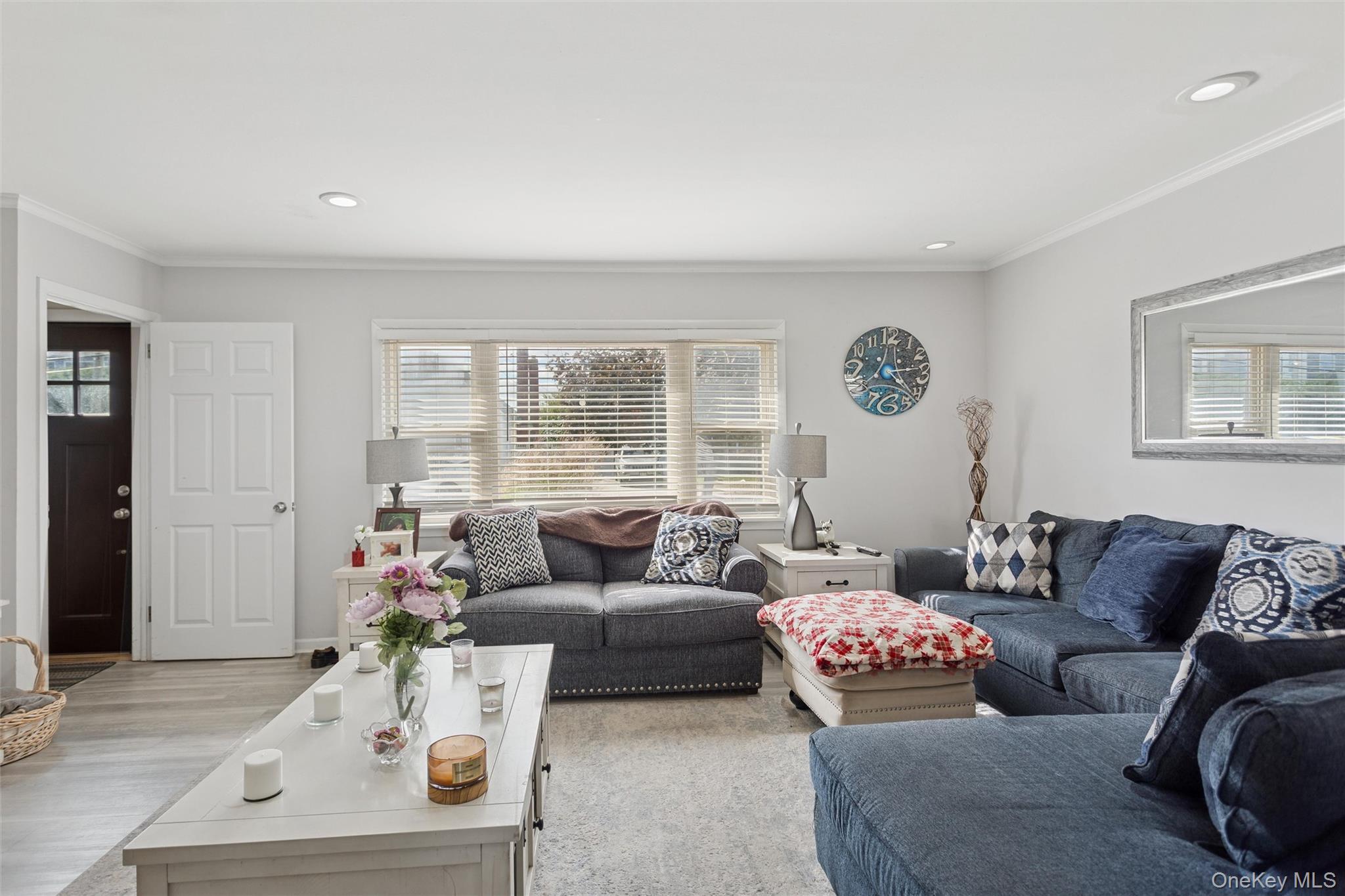 #17 photo, 227 Sunset Avenue, ナッソー郡 Island Park , NY 11558