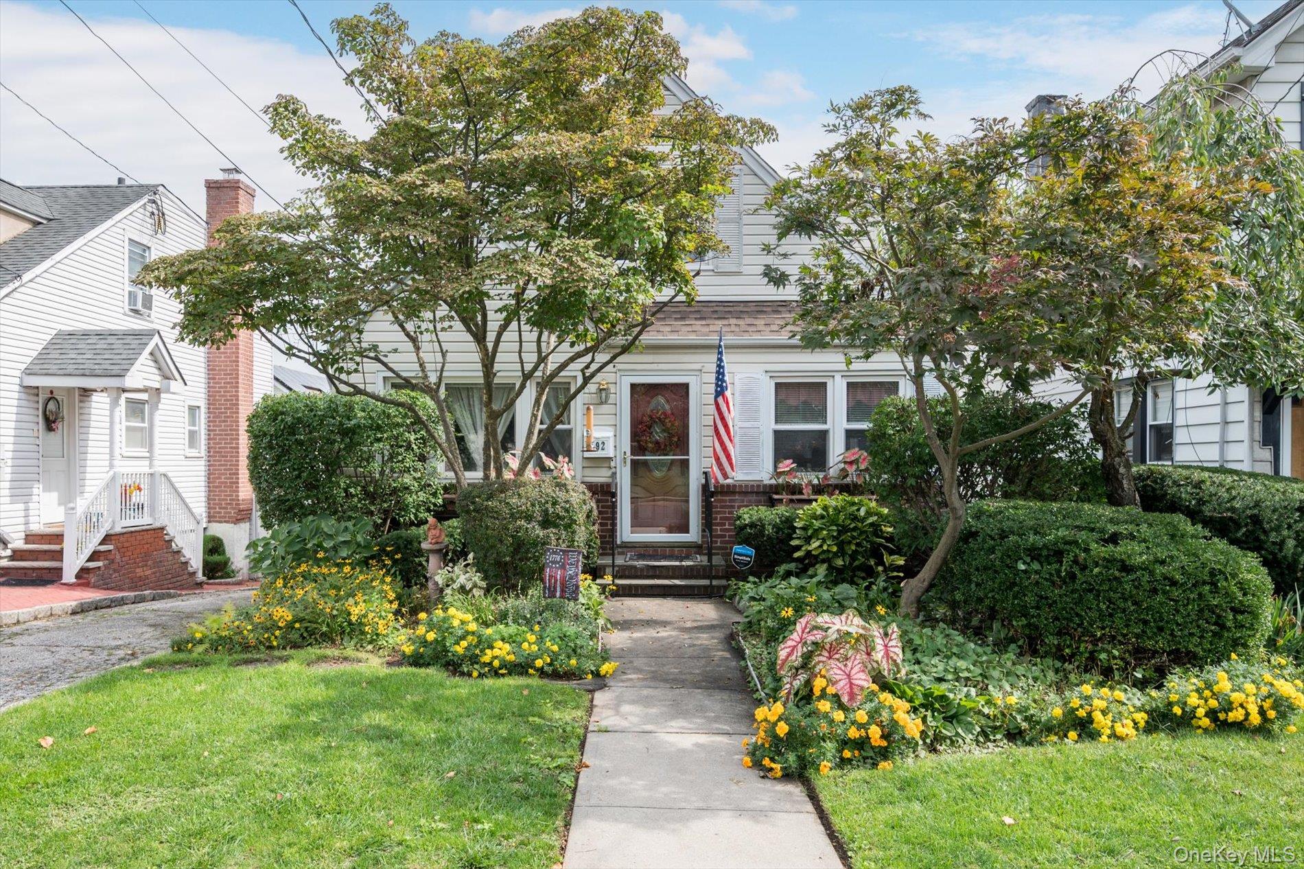 #1 photo, 492 Nassau Boulevard, नासाउ काउंटी Williston Park , NY 11596