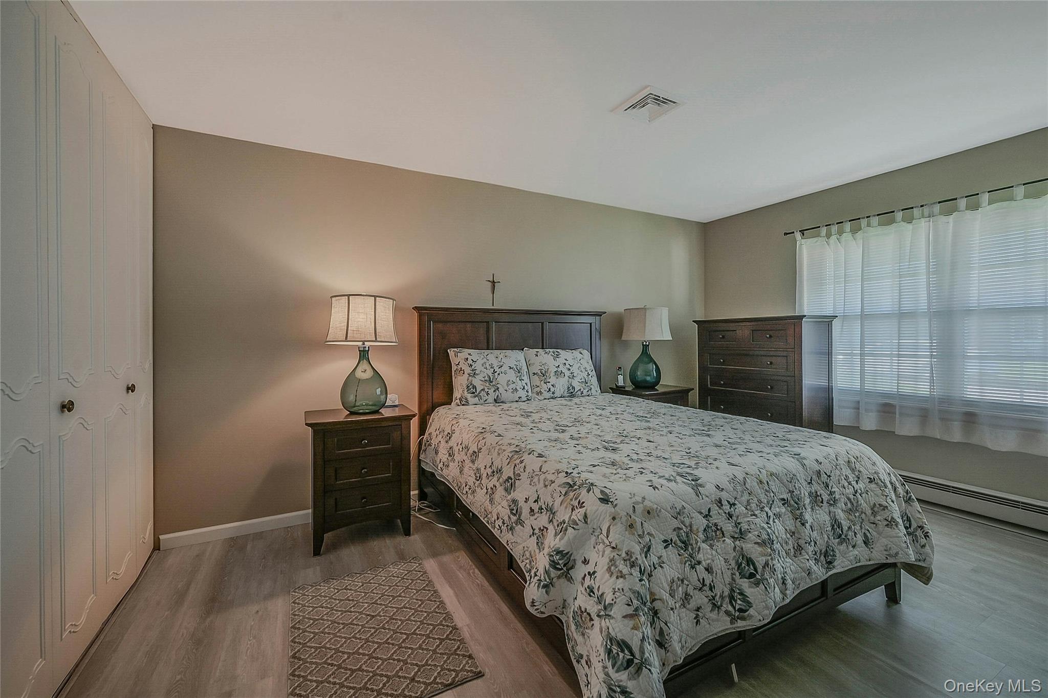 #14 photo, 4 C Guilford Court, サフォーク郡 Ridge , NY 11961