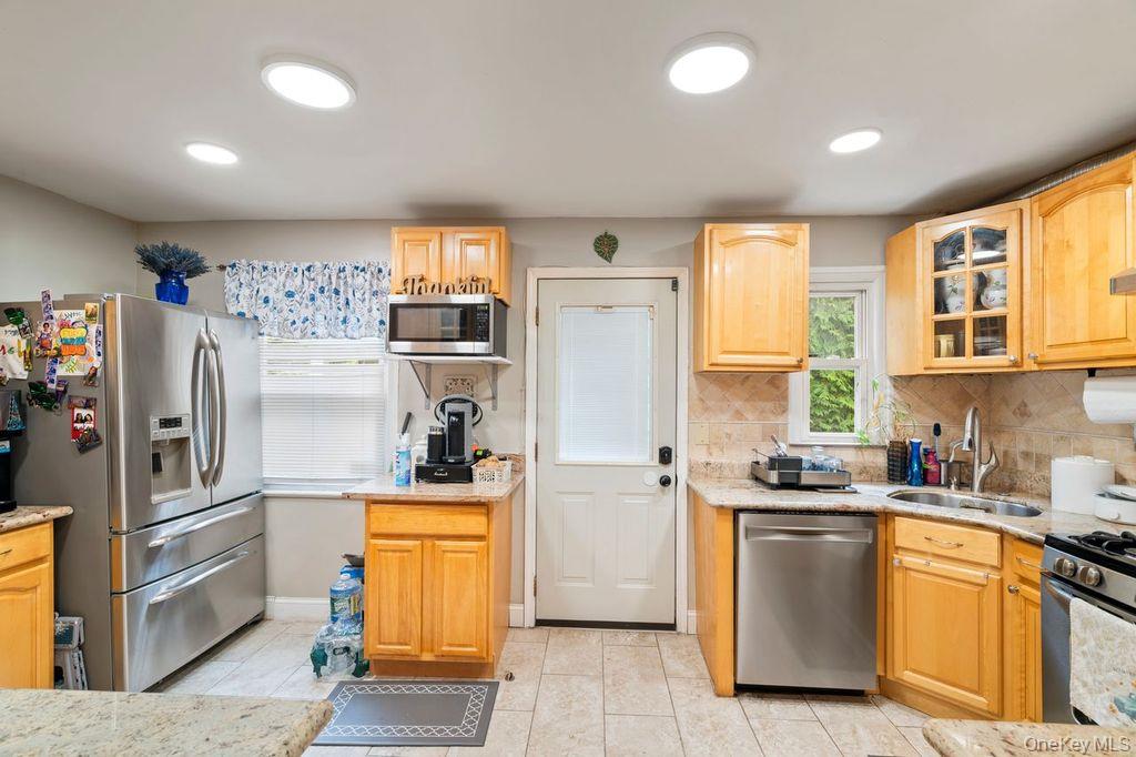 #10 photo, 21 Jasper Street, ナッソー郡 North Valley Stream , NY 11580