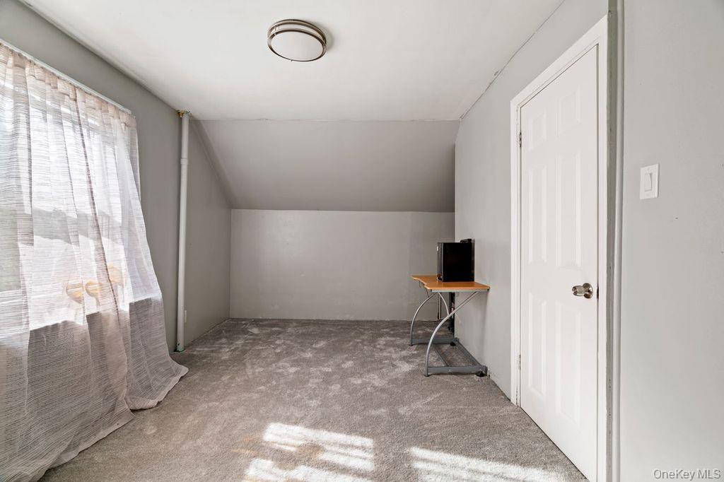 #15 photo, 21 Jasper Street, ナッソー郡 North Valley Stream , NY 11580