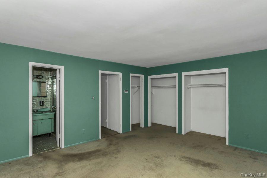 #13 photo, 15 Cedar Drive, ナッソー郡 Roslyn , NY 11576