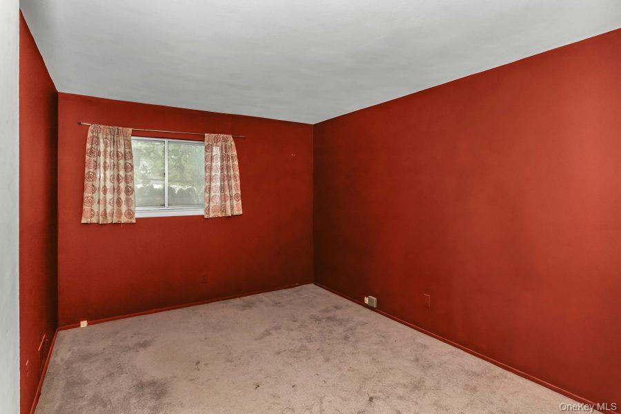 #15 photo, 15 Cedar Drive, ナッソー郡 Roslyn , NY 11576