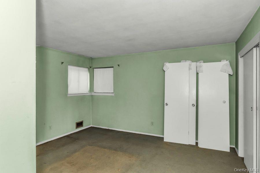 #16 photo, 15 Cedar Drive, ナッソー郡 Roslyn , NY 11576