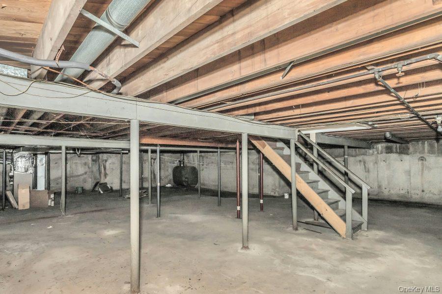 #19 photo, 15 Cedar Drive, ナッソー郡 Roslyn , NY 11576