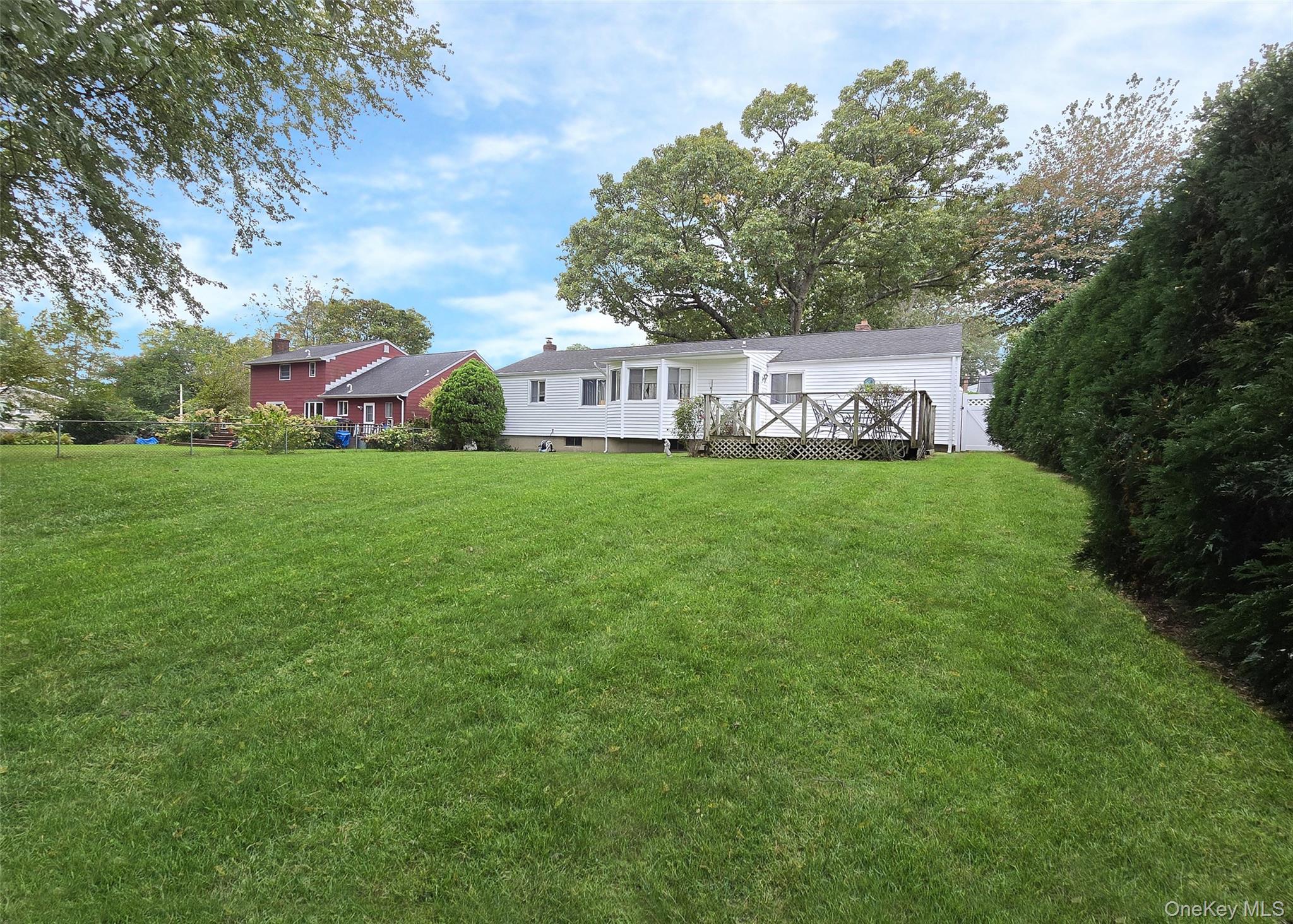 #19 photo, 67 Van Brunt Avenue, サフォーク郡 Selden , NY 11784