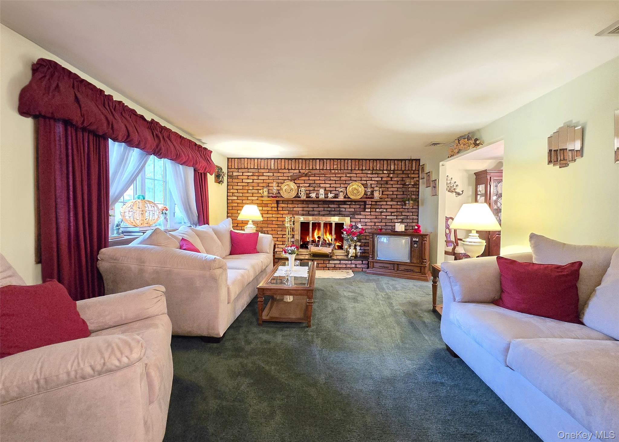 #3 photo, 67 Van Brunt Avenue, サフォーク郡 Selden , NY 11784