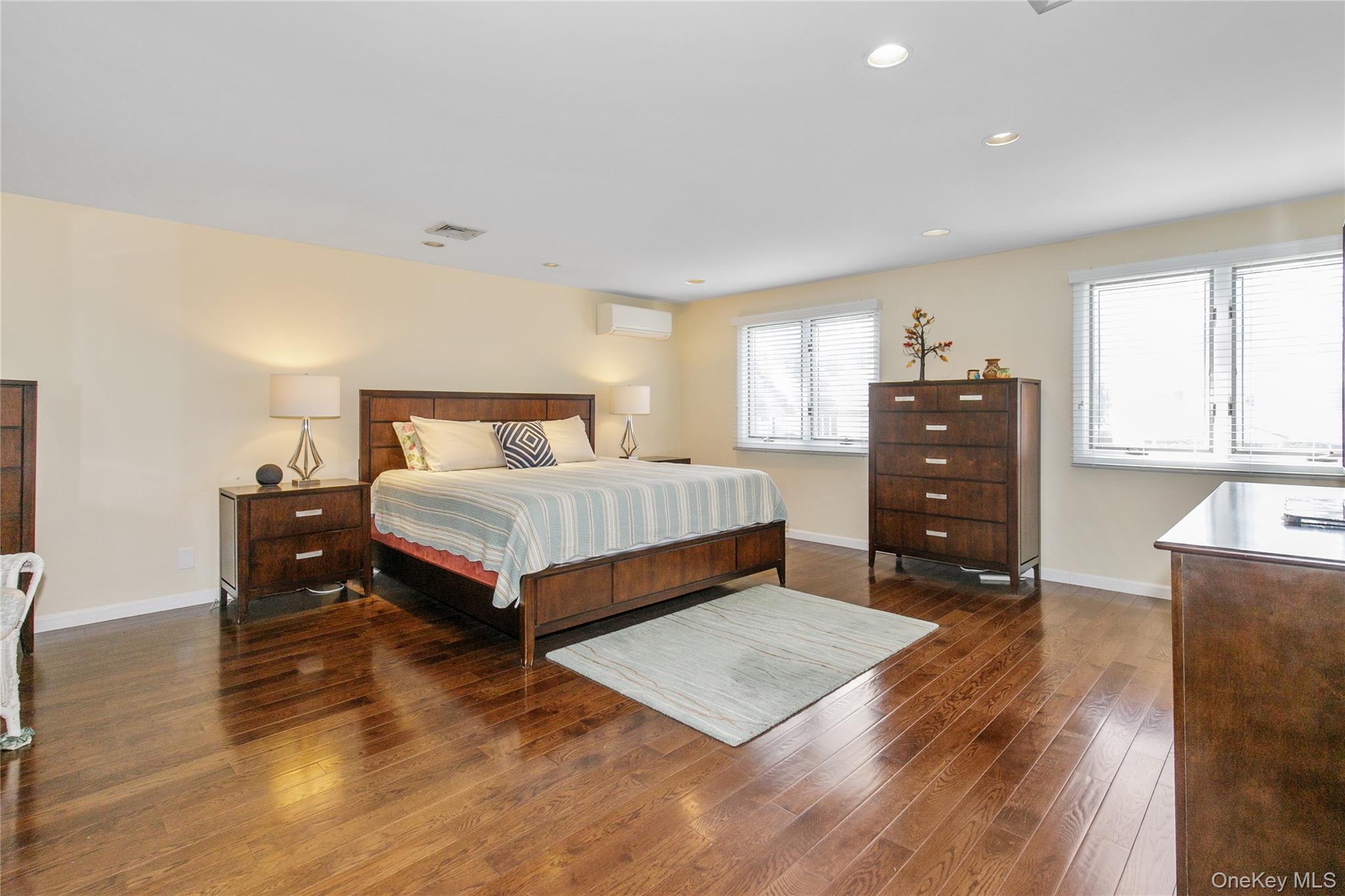 #17 photo, 7 Robbins Lane, ナッソー郡 Great Neck , NY 11020