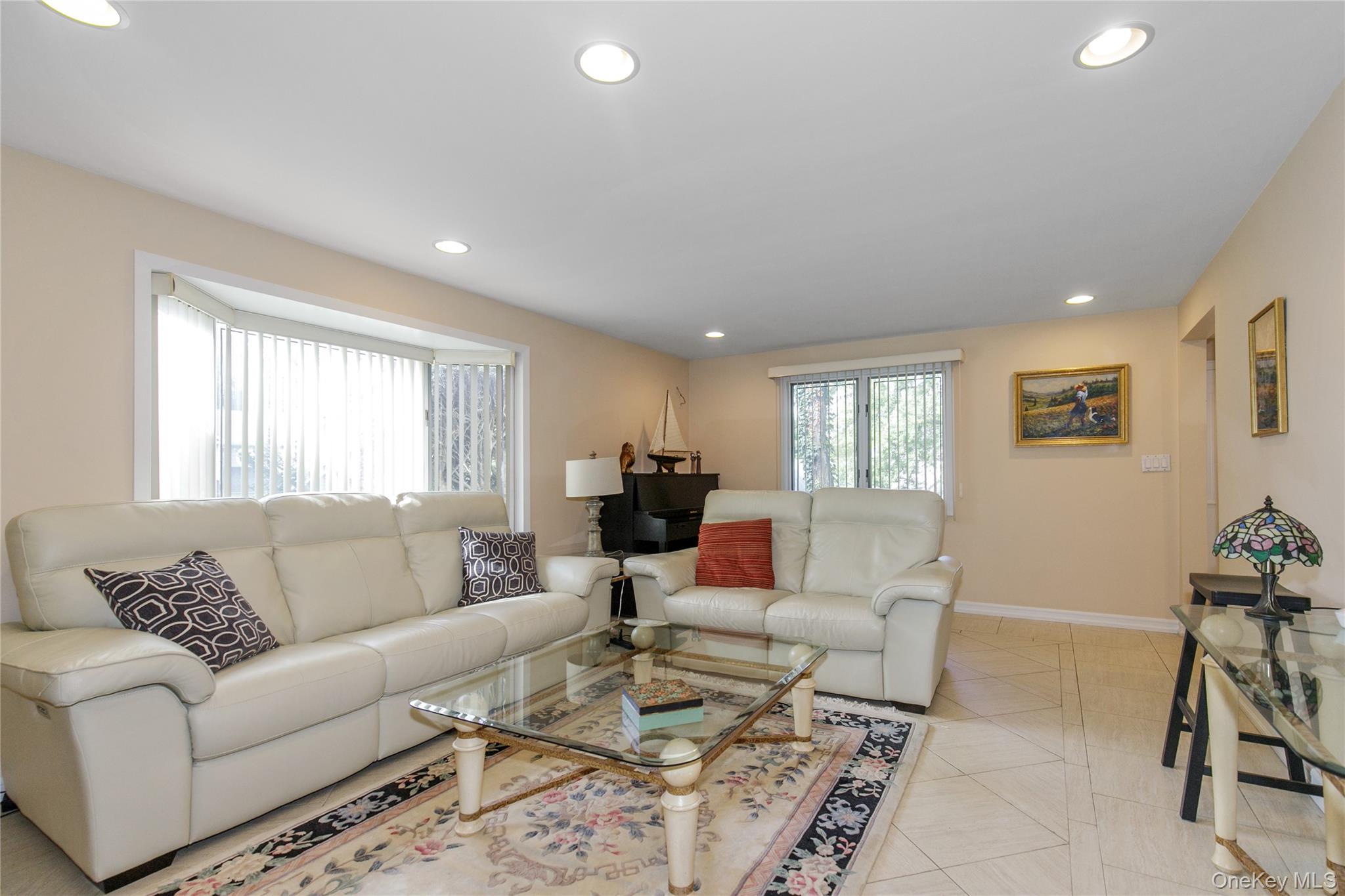 #4 photo, 7 Robbins Lane, ナッソー郡 Great Neck , NY 11020