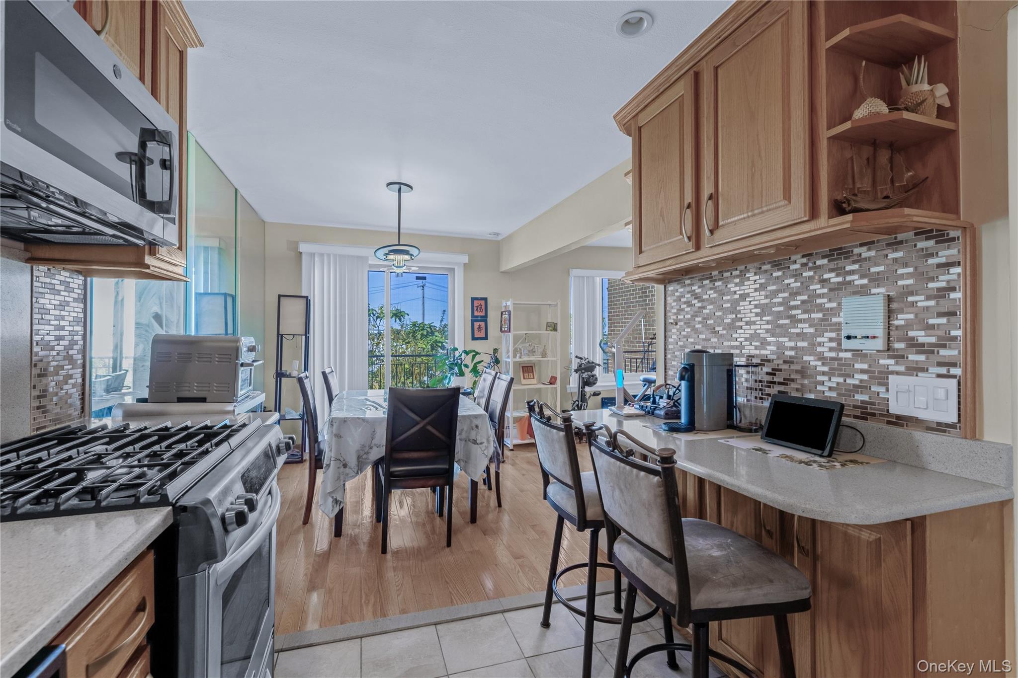 #9 photo, 15405 Riverside Drive, クイーンズ区 Whitestone , NY 11357