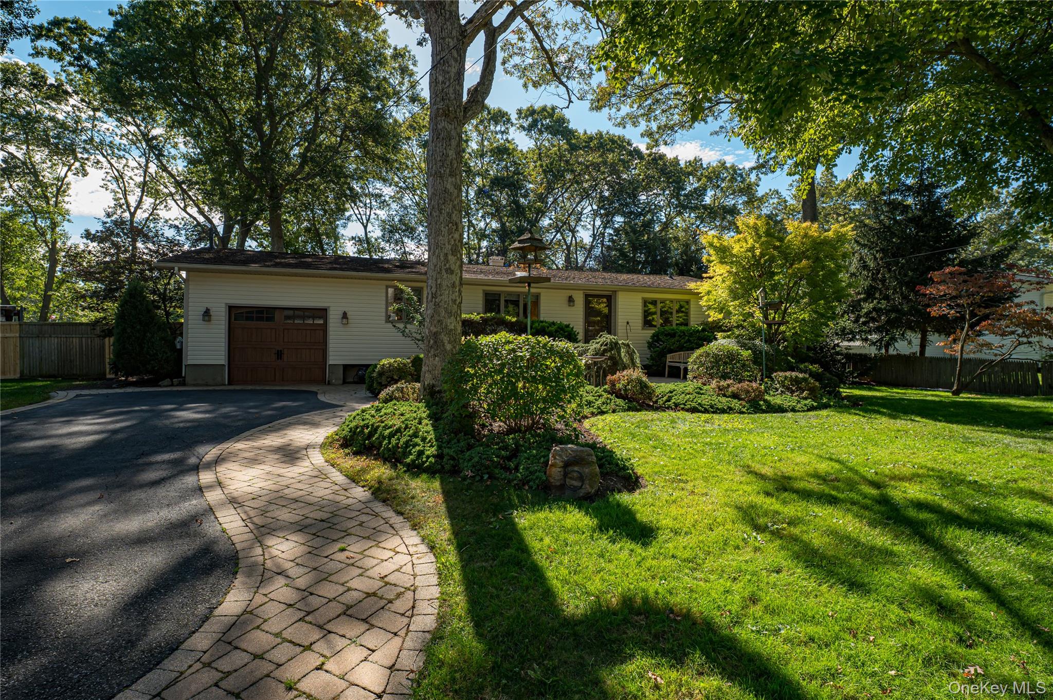 #1 photo, 6 Rack Lane, सफ़ोक काउंटी East Setauket , NY 11733