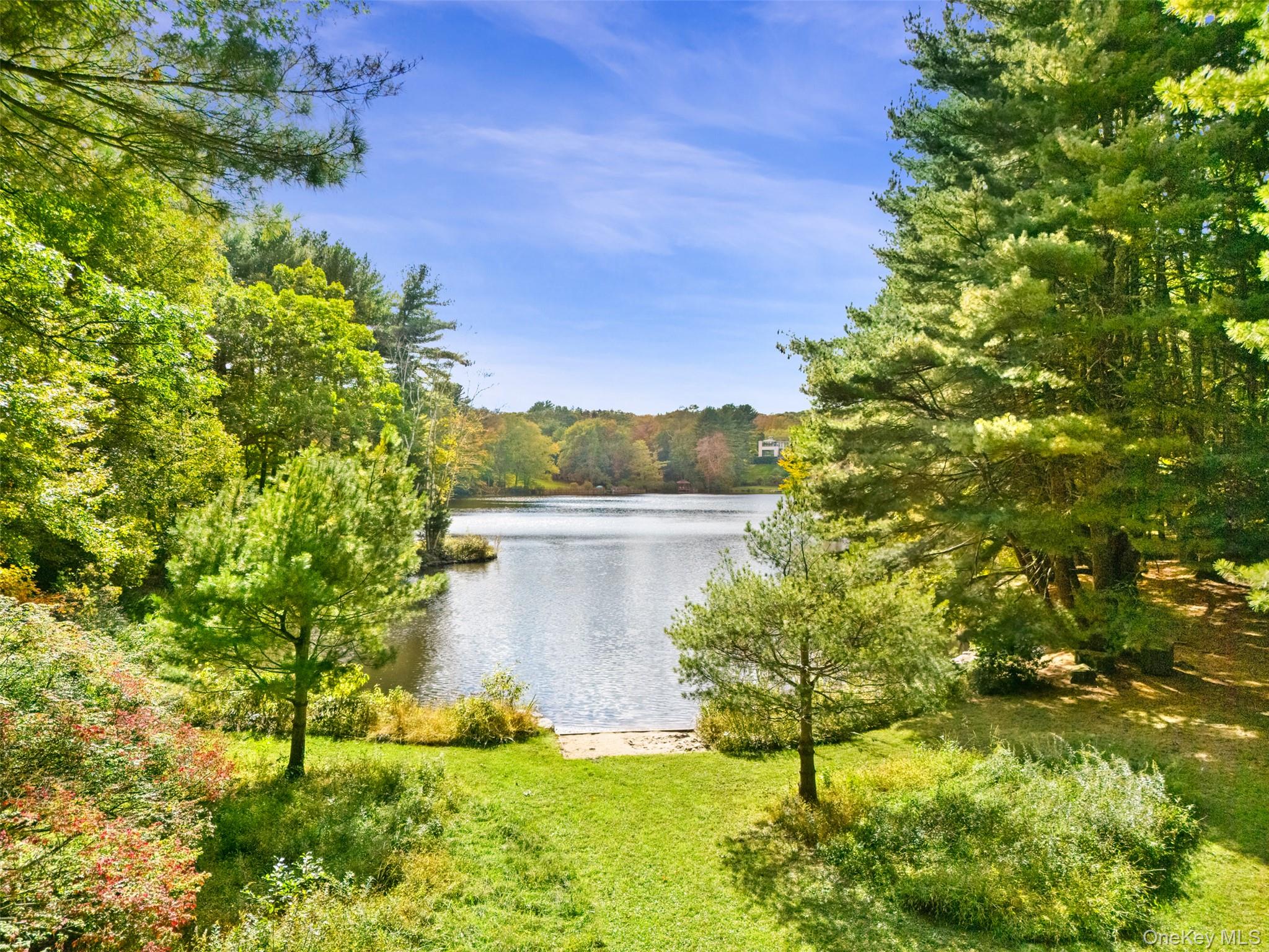 #1 photo, 9 Old Corner Road, Bedford , NY 10506