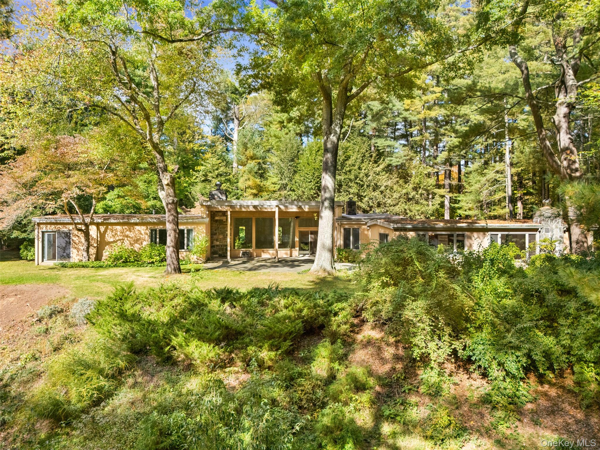 #5 photo, 9 Old Corner Road, Bedford , NY 10506