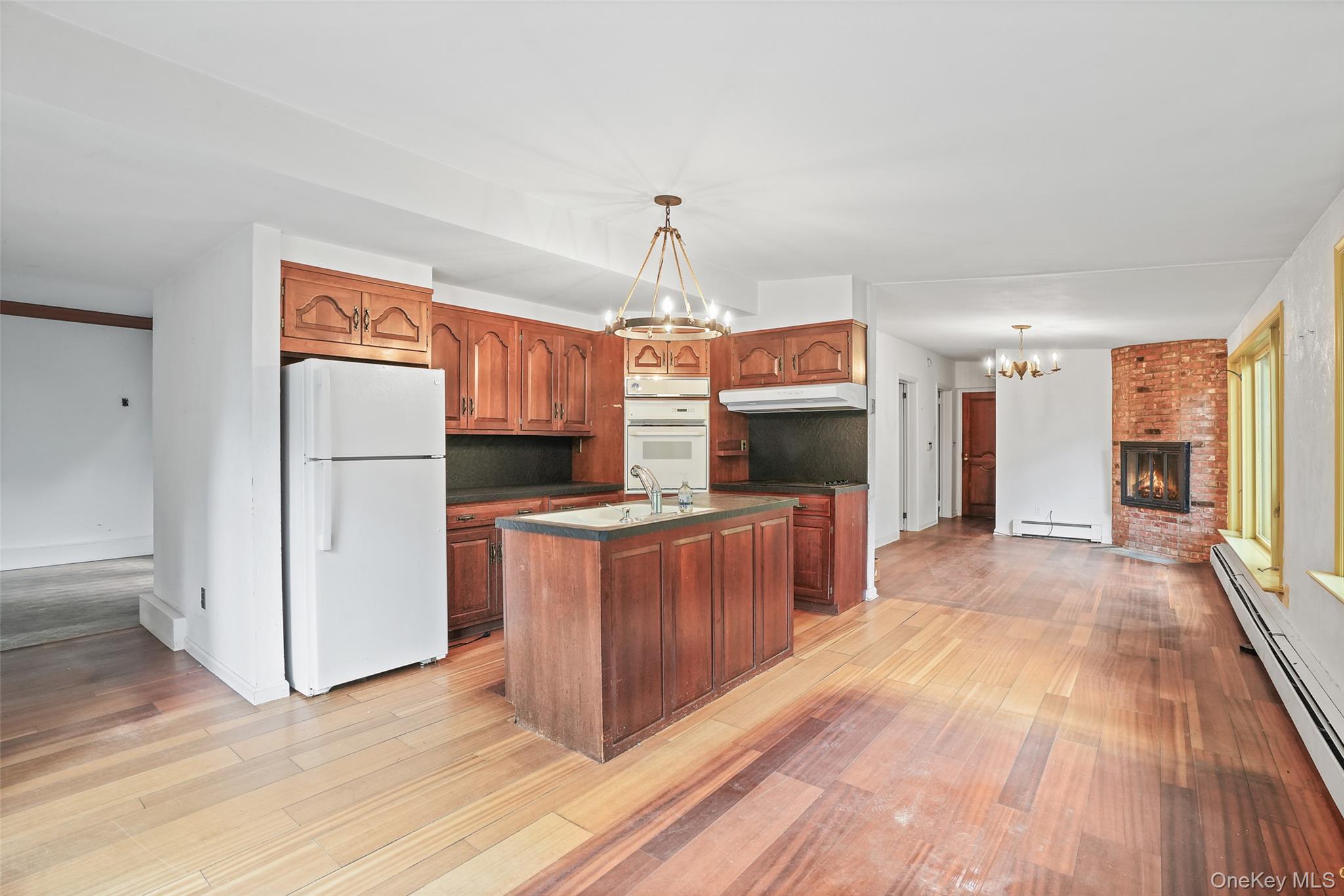 #8 photo, 9 Old Corner Road, Bedford , NY 10506