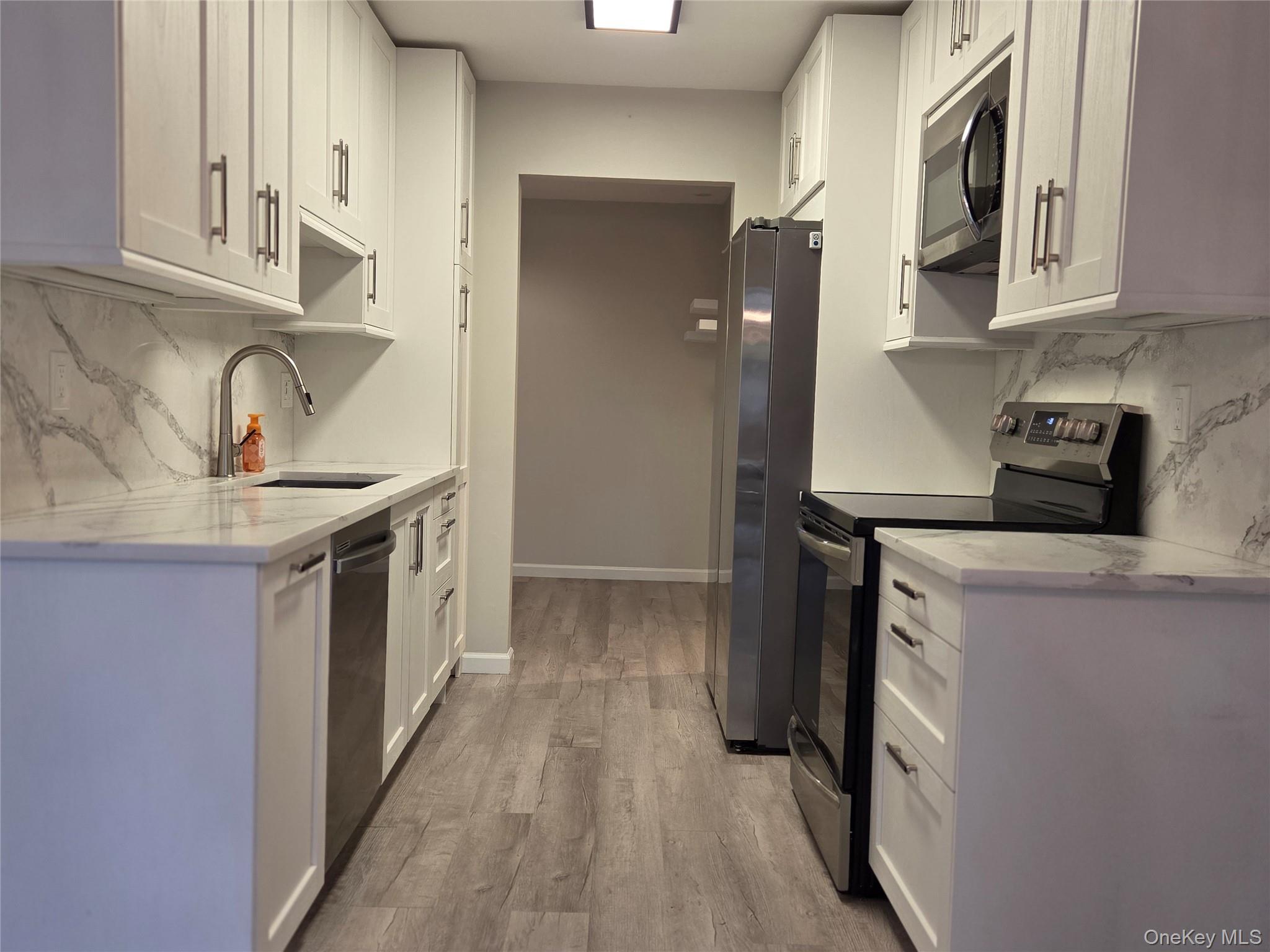 #11 photo, 189 Sierra Vista Lane, Valley Cottage , NY 10989