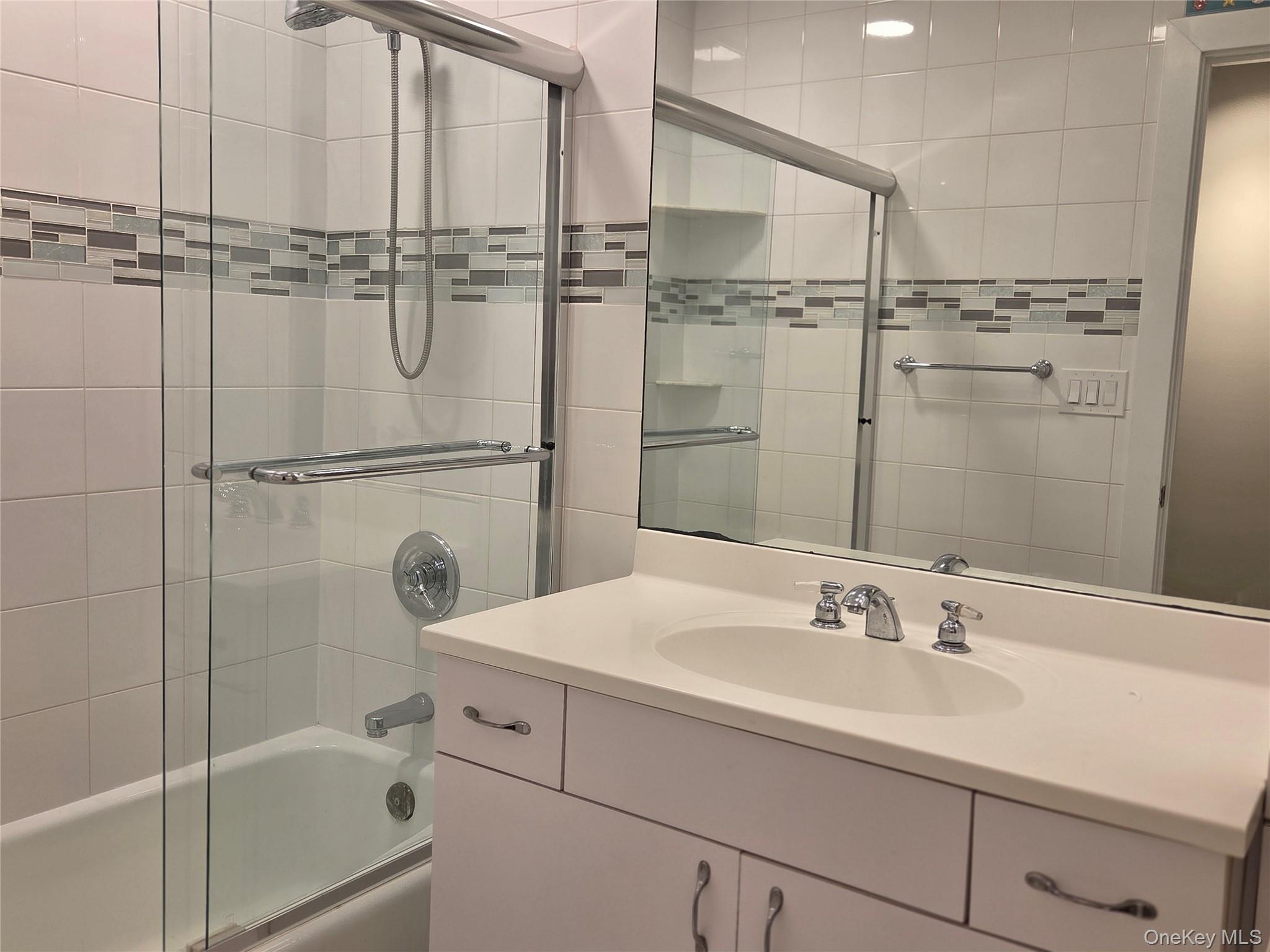 #16 photo, 189 Sierra Vista Lane, Valley Cottage , NY 10989