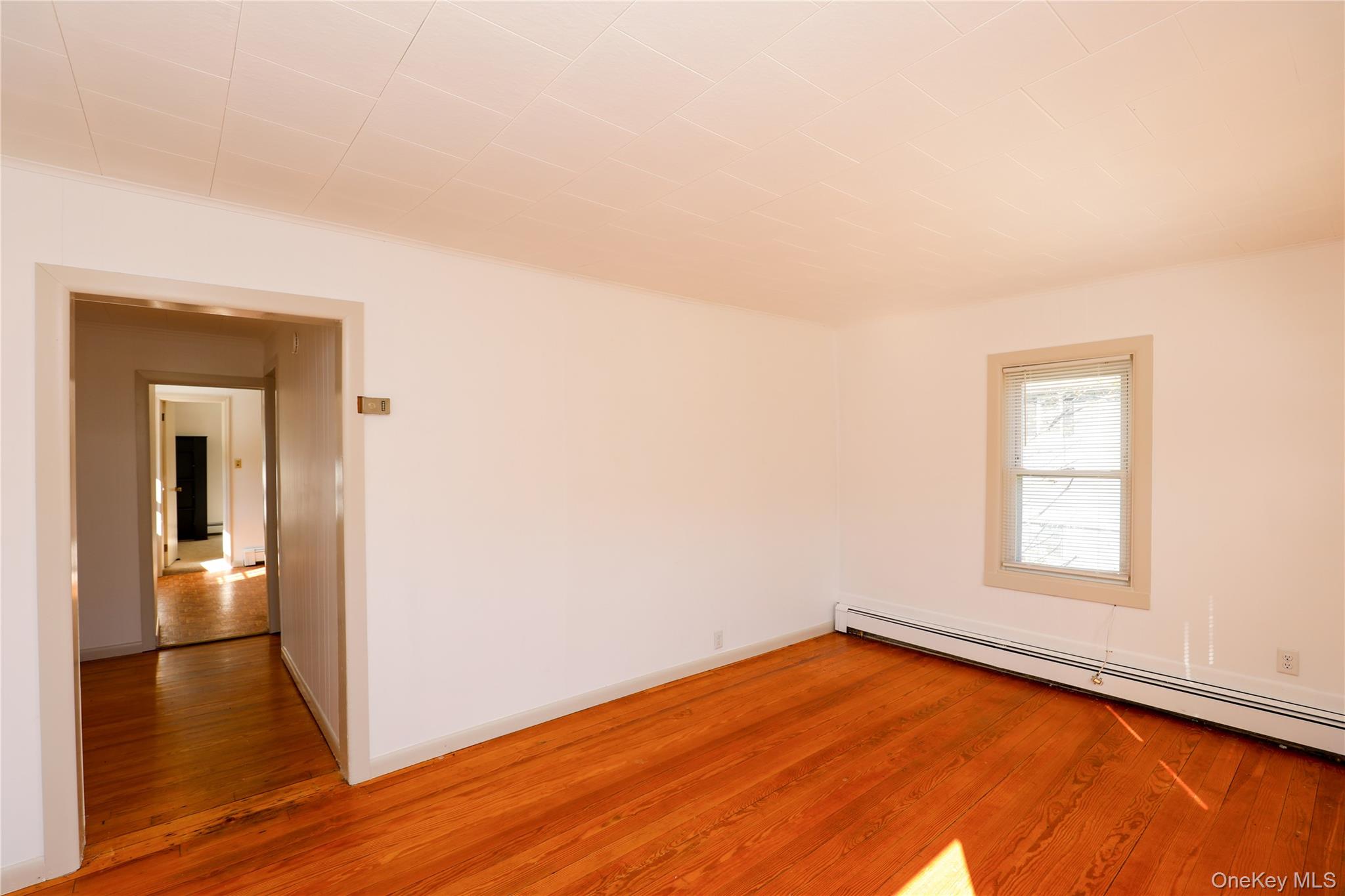 #6 photo, 103 Gross Street, Kingston , NY 12401