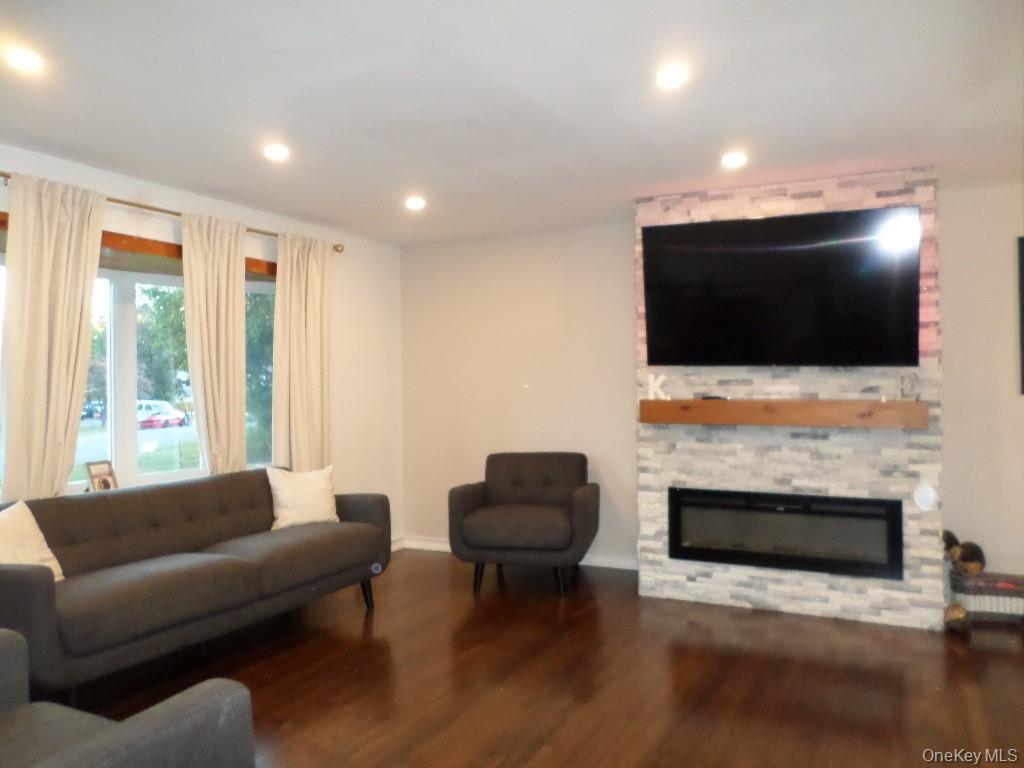 #3 photo, 8 Jodi Lane, New City , NY 10956