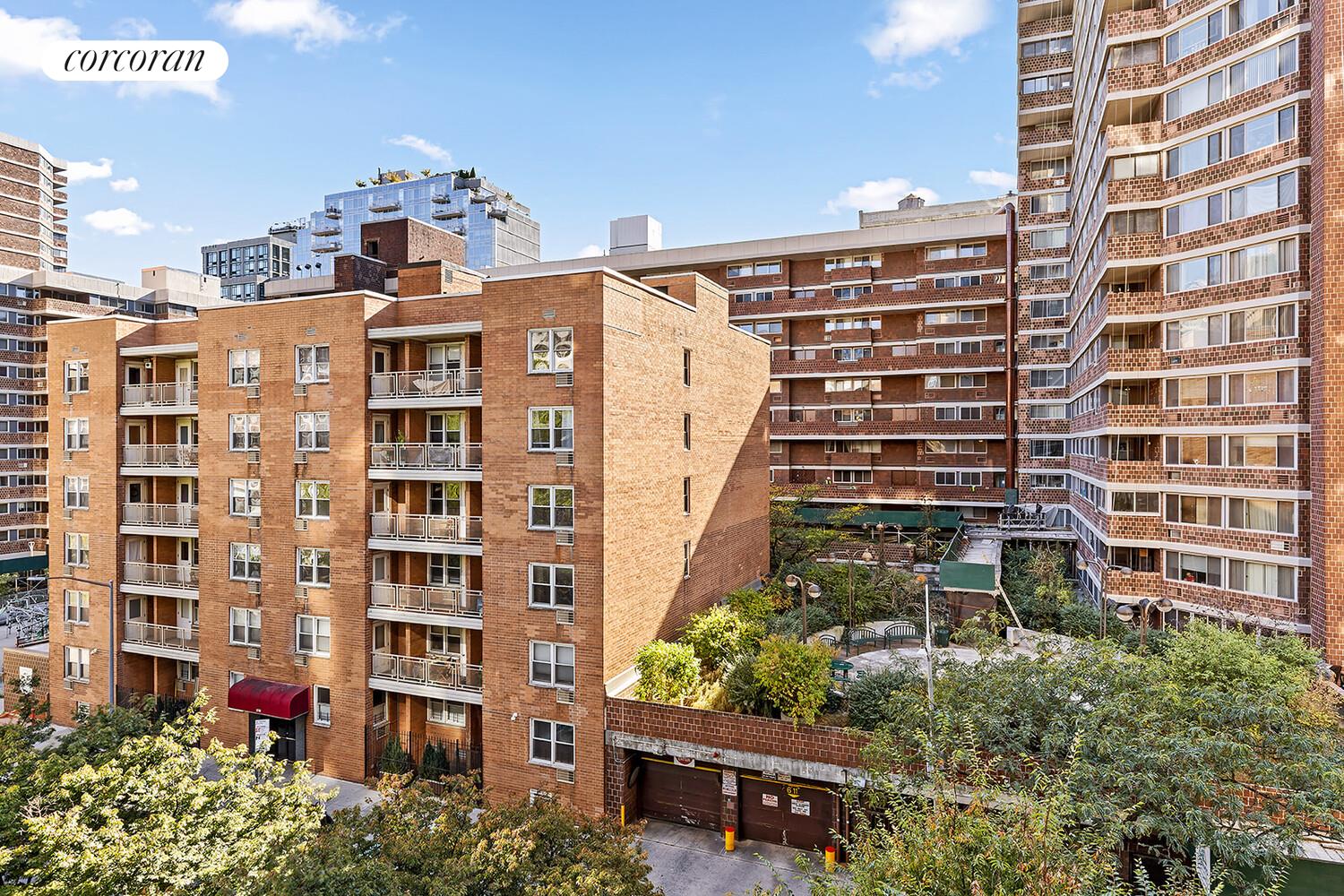 #8 photo, 305 E 24TH Street, マンハッタン Kips Bay , NY 10010