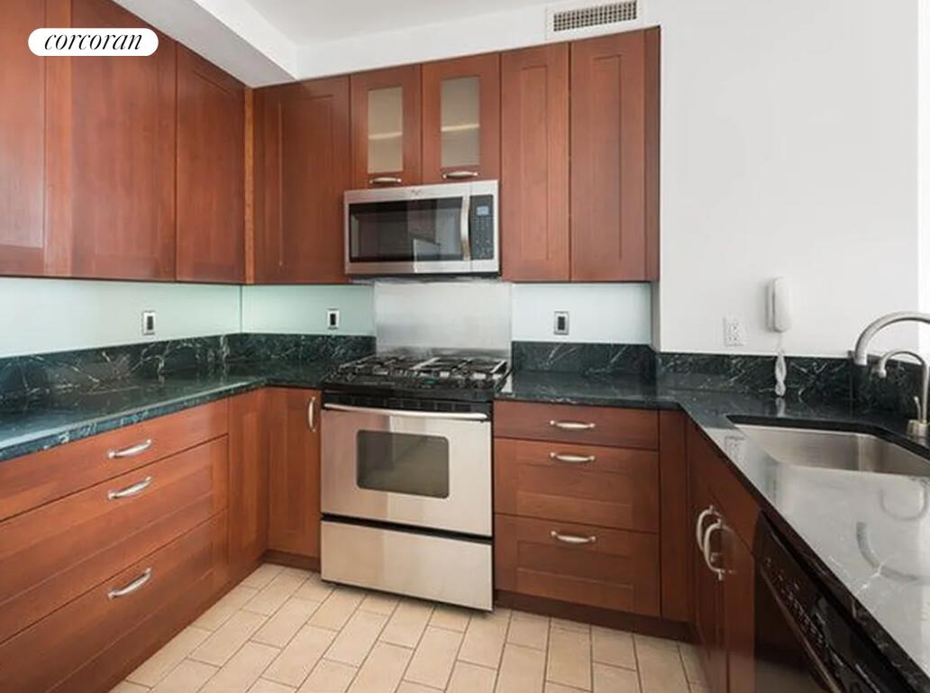 #5 photo, 272 W 107TH Street, マンハッタン Upper West Side , NY 10025