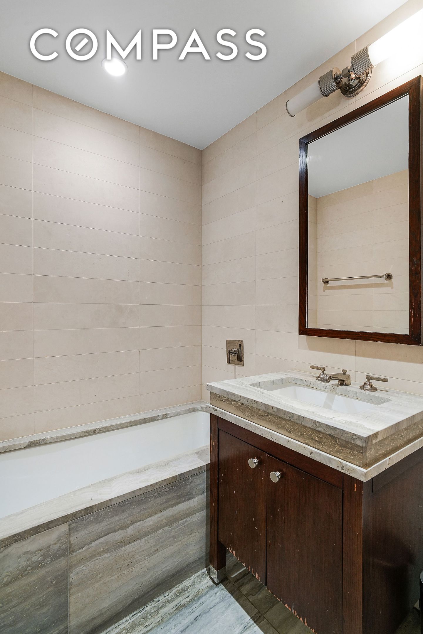 #6 photo, 80 Riverside Boulevard, マンハッタン Upper West Side , NY 10069