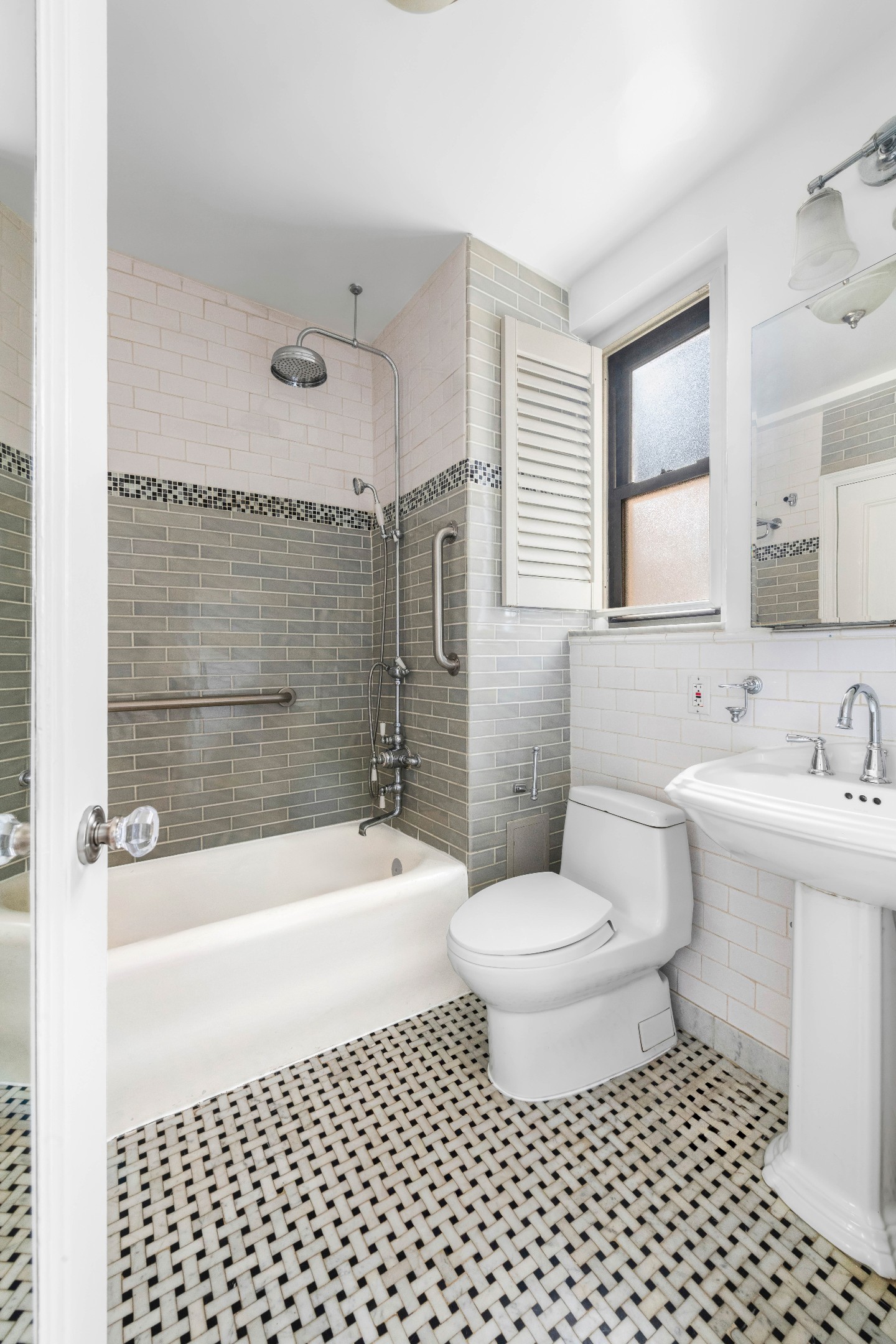 #8 photo, 760 W End Avenue, マンハッタン Upper West Side , NY 10025