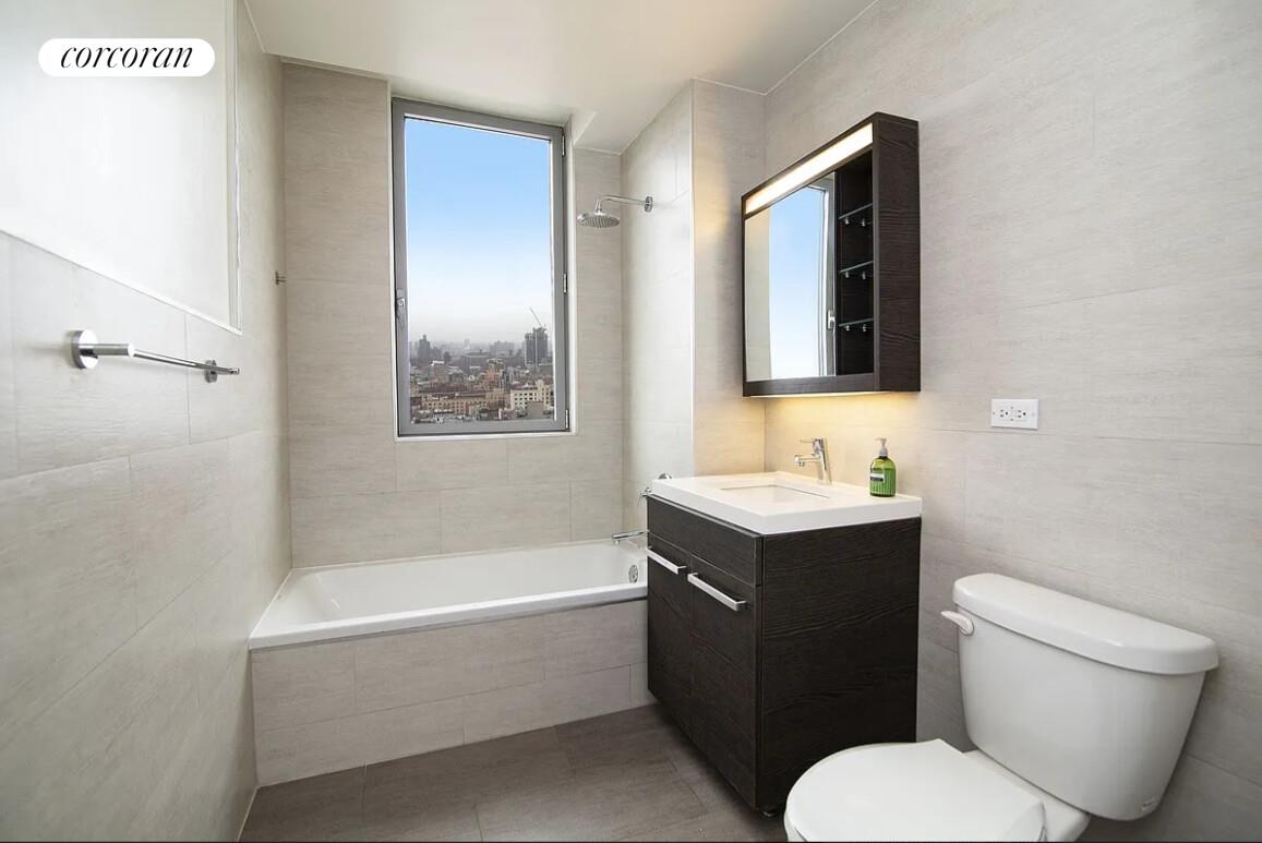 #5 photo, 321 W 110TH Street, マンハッタン South Harlem , NY 10026