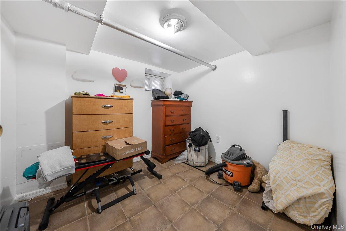 #15 photo, 14435 158th Street, クイーンズ区 Jamaica , NY 11434