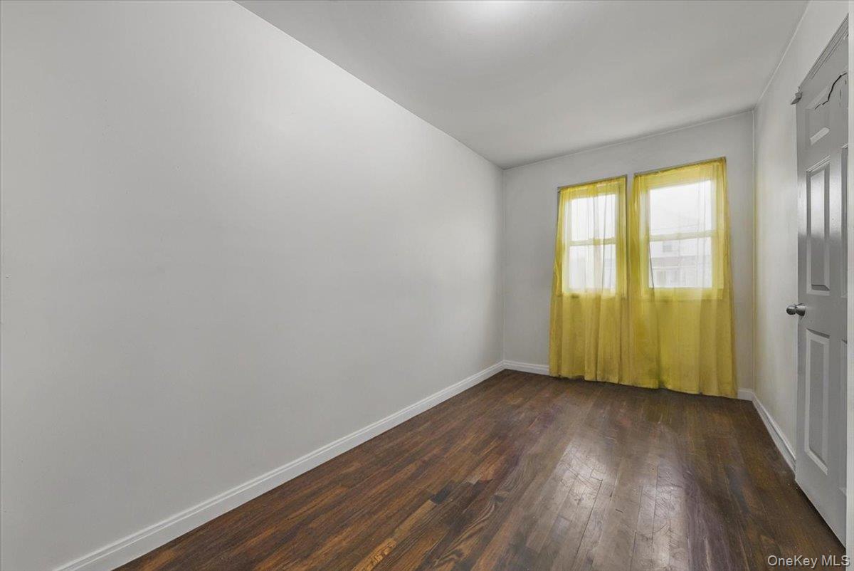 #7 photo, 14435 158th Street, クイーンズ区 Jamaica , NY 11434