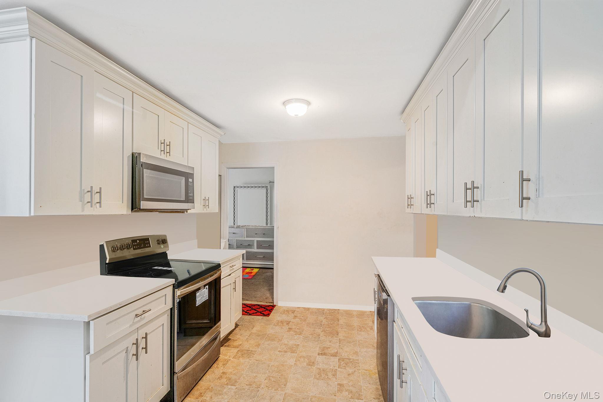 #11 photo, 15 Sayville Road, サフォーク郡 Mastic Beach , NY 11951