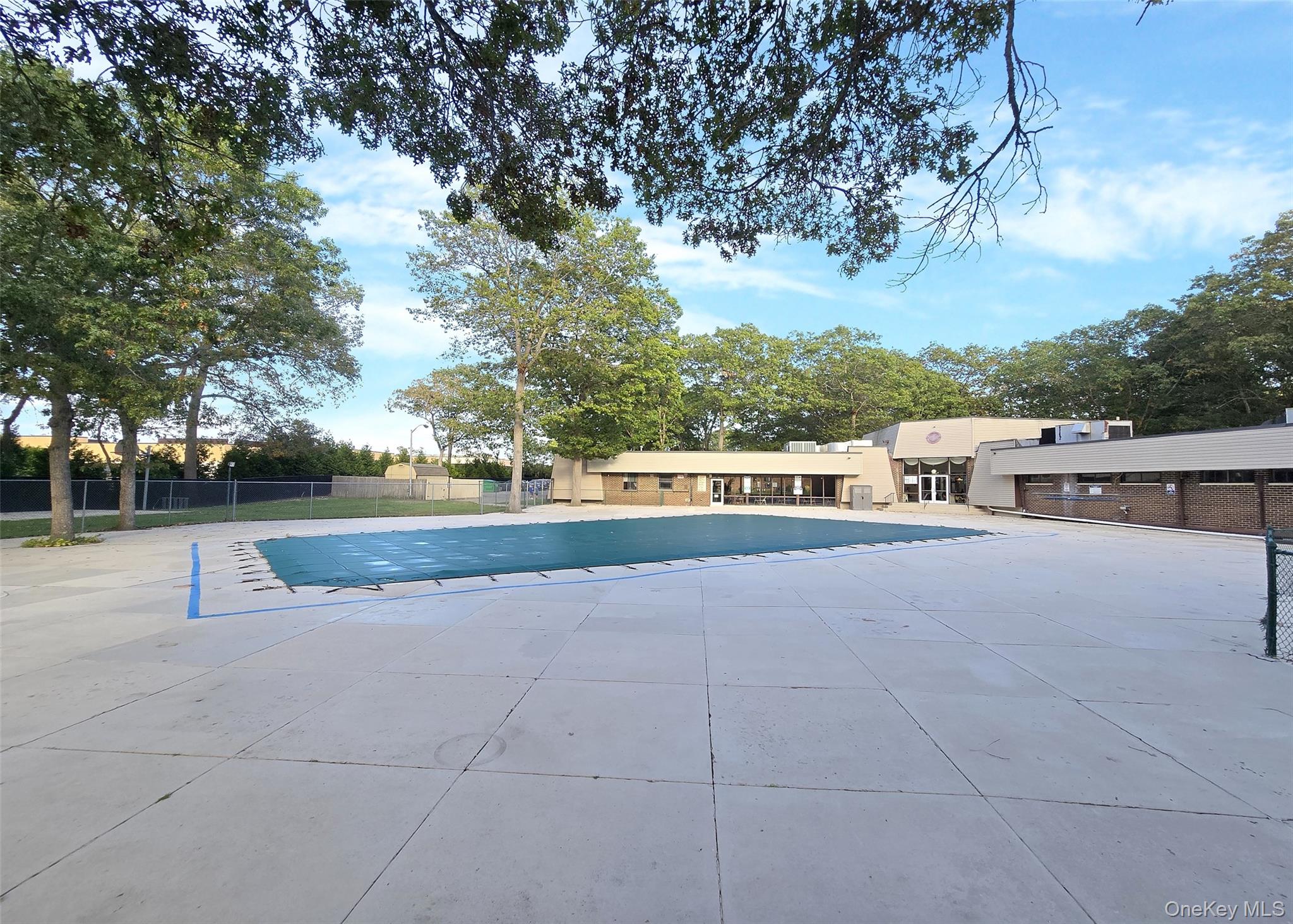 #17 photo, 236 Sagamore Hills Drive, サフォーク郡 Port Jefferson Station , NY 11776