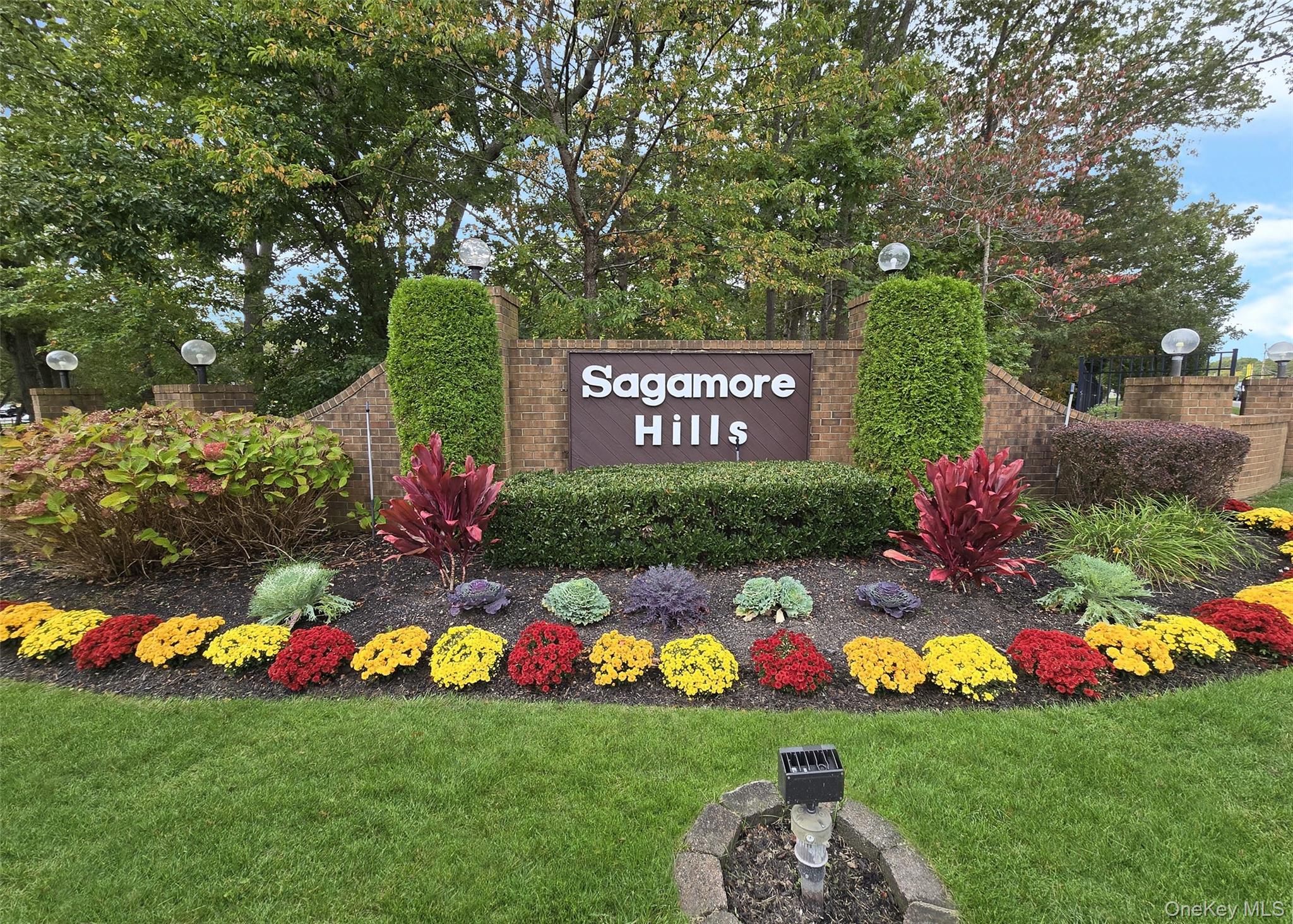 #2 photo, 236 Sagamore Hills Drive, サフォーク郡 Port Jefferson Station , NY 11776