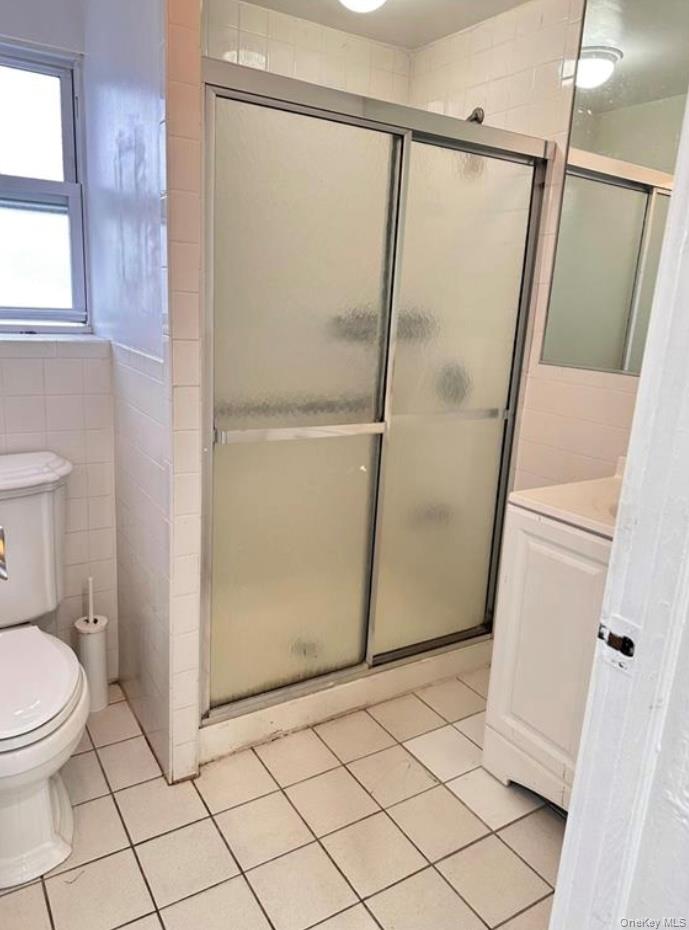 #5 photo, 626 Stewart Avenue, ナッソー郡 New Hyde Park , NY 11040