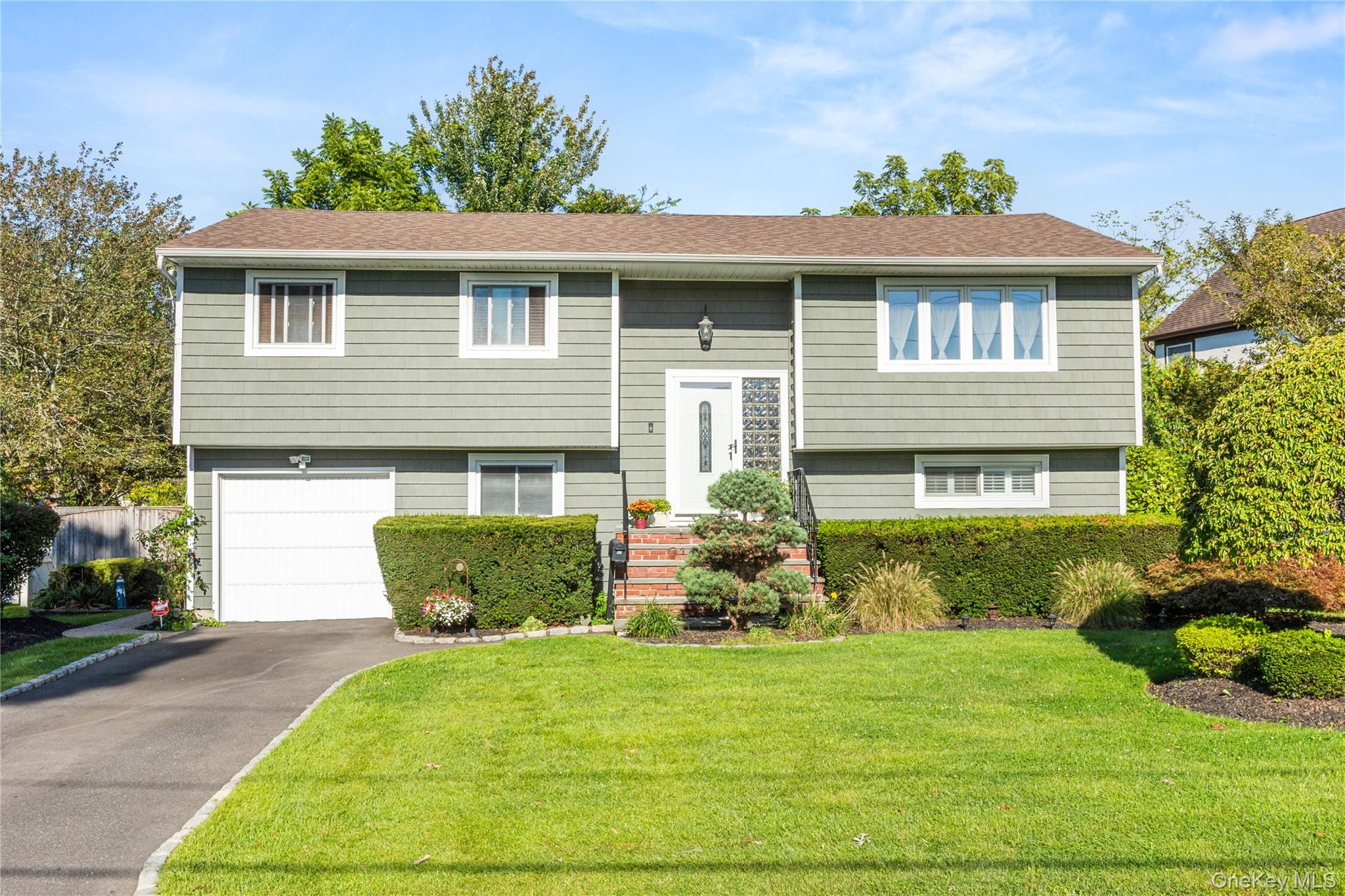 #1 photo, 67 Hemlock Lane, Bay Shore , NY 11706