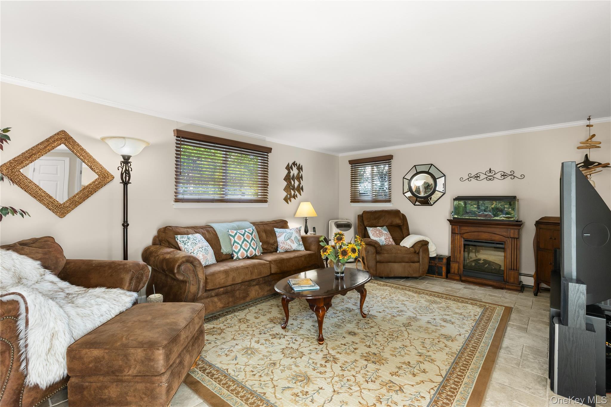 #15 photo, 67 Hemlock Lane, Bay Shore , NY 11706