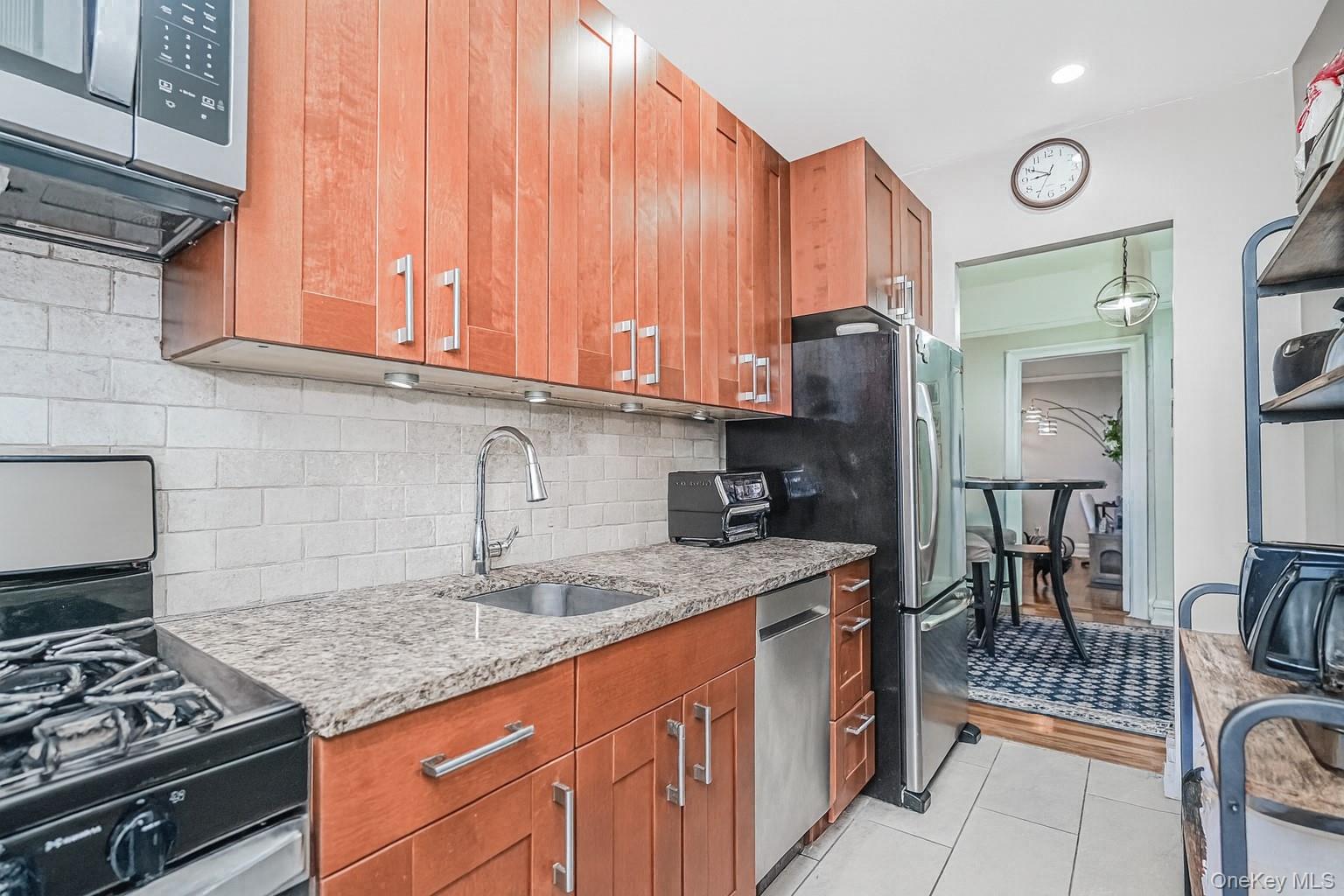 #6 photo, 255 79th Street, Brooklyn , NY 11209