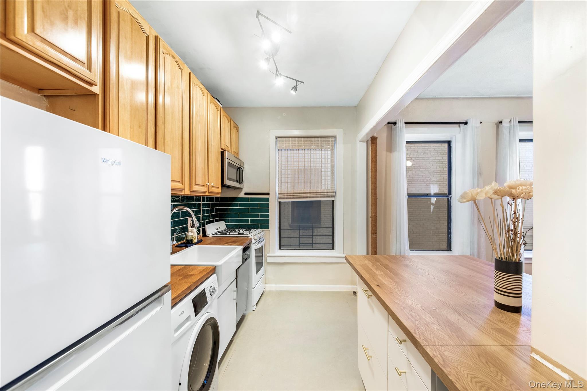 #3 photo, 2913 Foster Avenue, ブルックリン区 Brooklyn , NY 11210