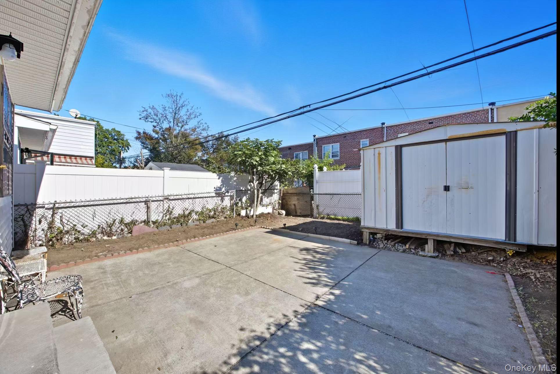 #12 photo, 6739 197th Street, 皇后区 新鲜草原 Fresh Meadows , NY 11365