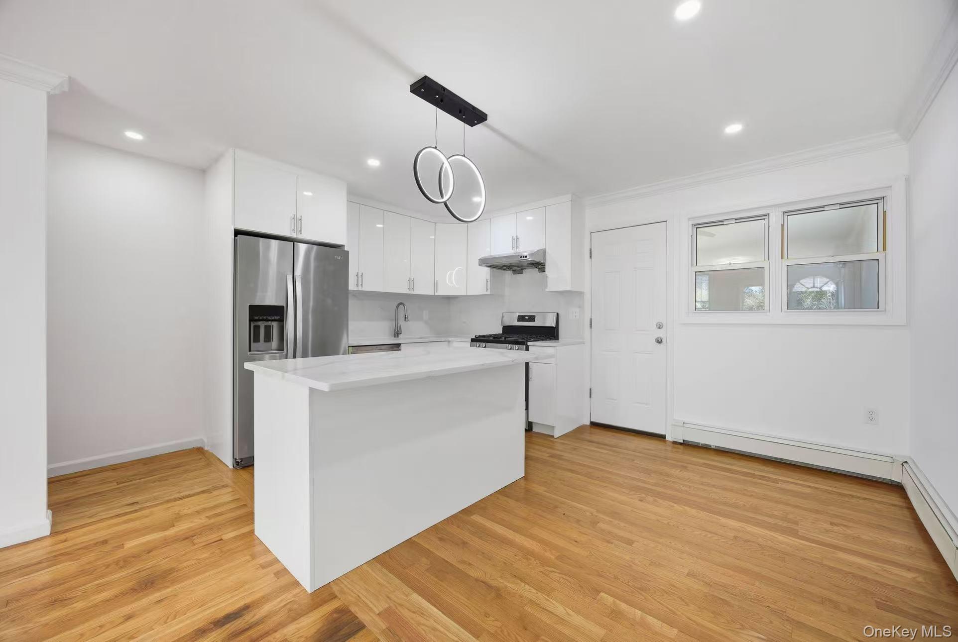 #5 photo, 6739 197th Street, 皇后区 新鲜草原 Fresh Meadows , NY 11365