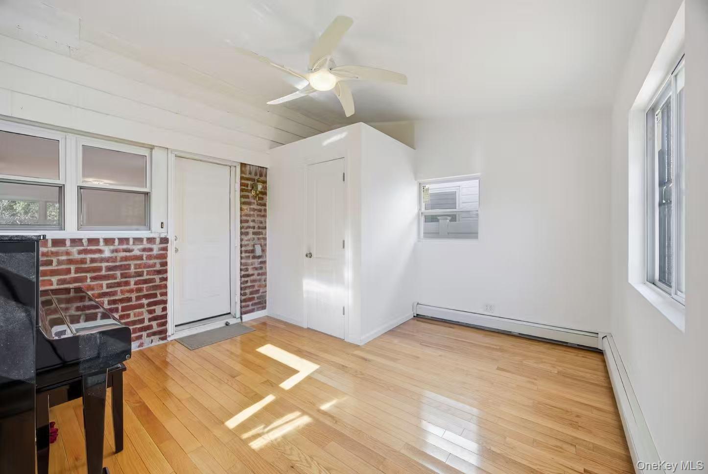 #6 photo, 6739 197th Street, 皇后区 新鲜草原 Fresh Meadows , NY 11365