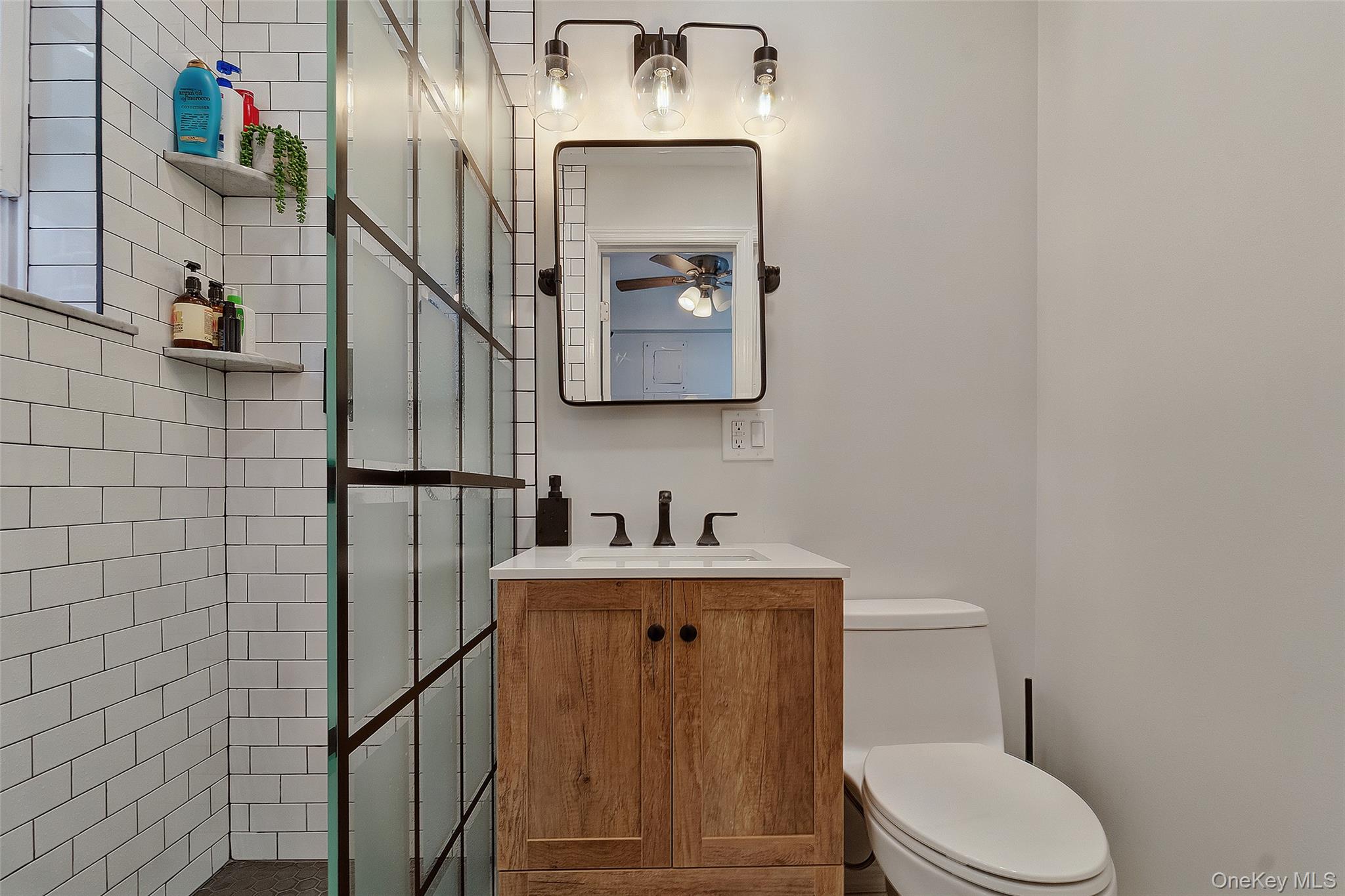 #13 photo, 125 Beach 124th Street, Rockaway Beach , NY 11694