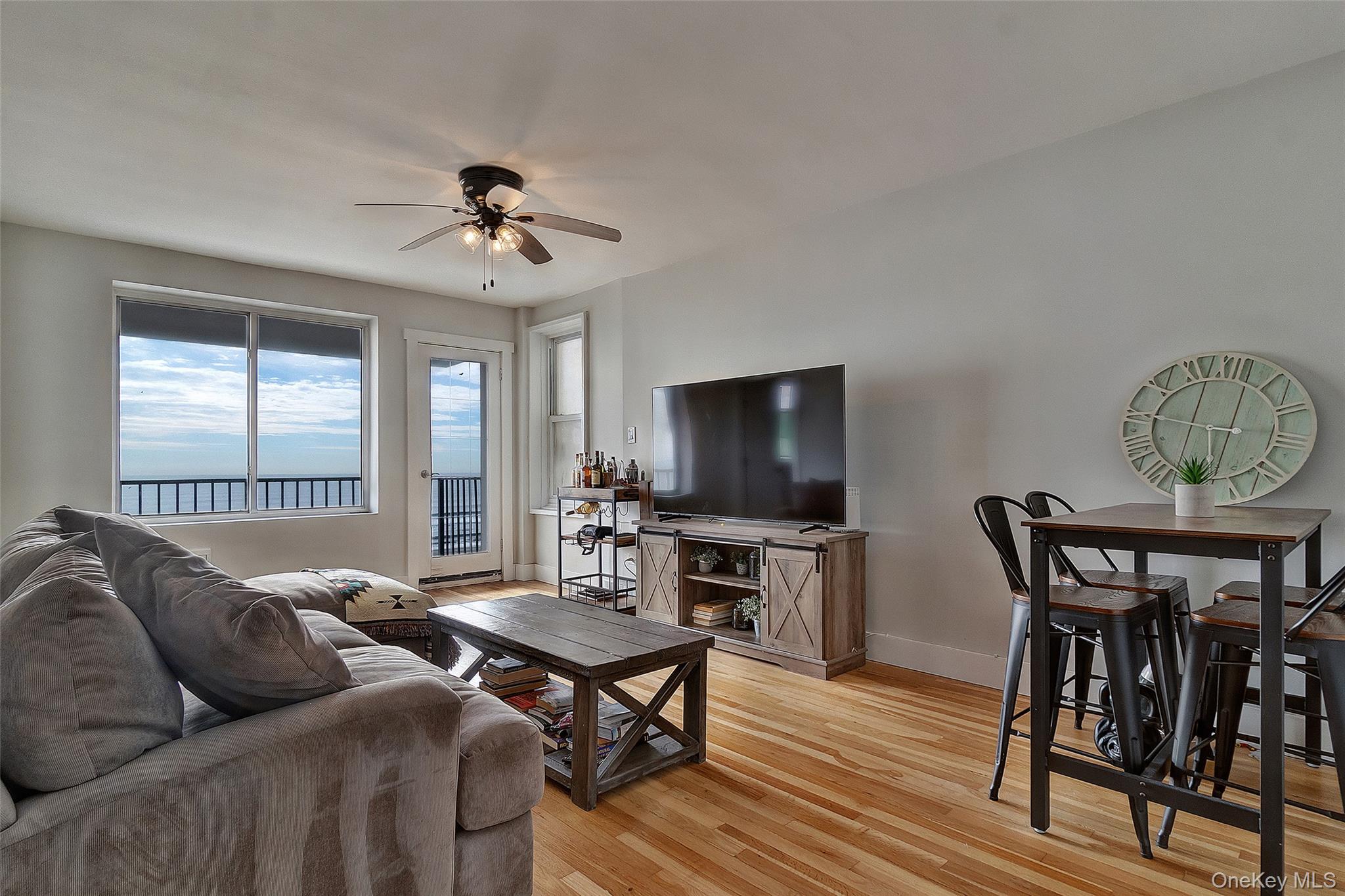 #6 photo, 125 Beach 124th Street, Rockaway Beach , NY 11694