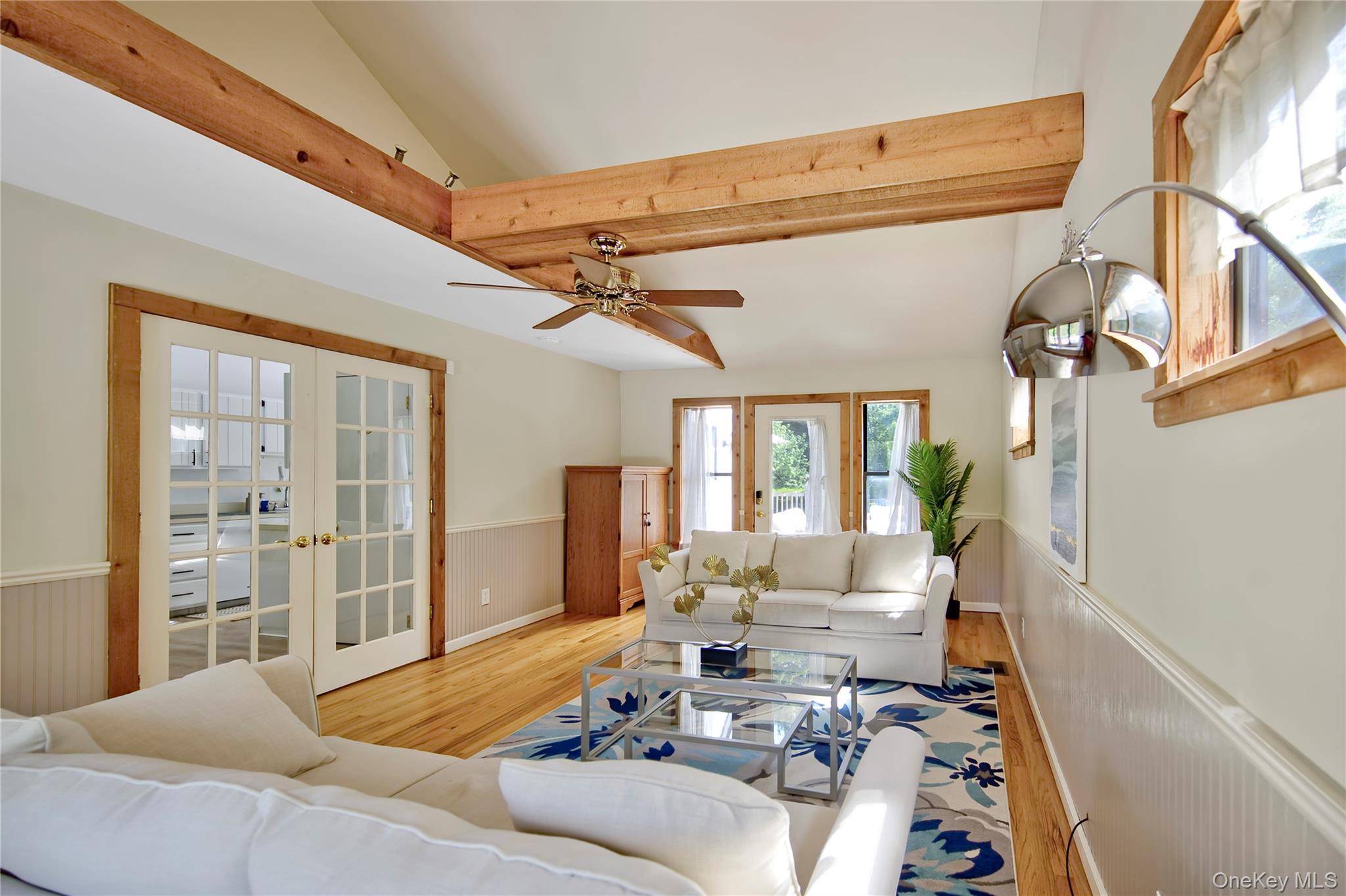 #10 photo, 8 School Street, サフォーク郡 Hampton Bays , NY 11946