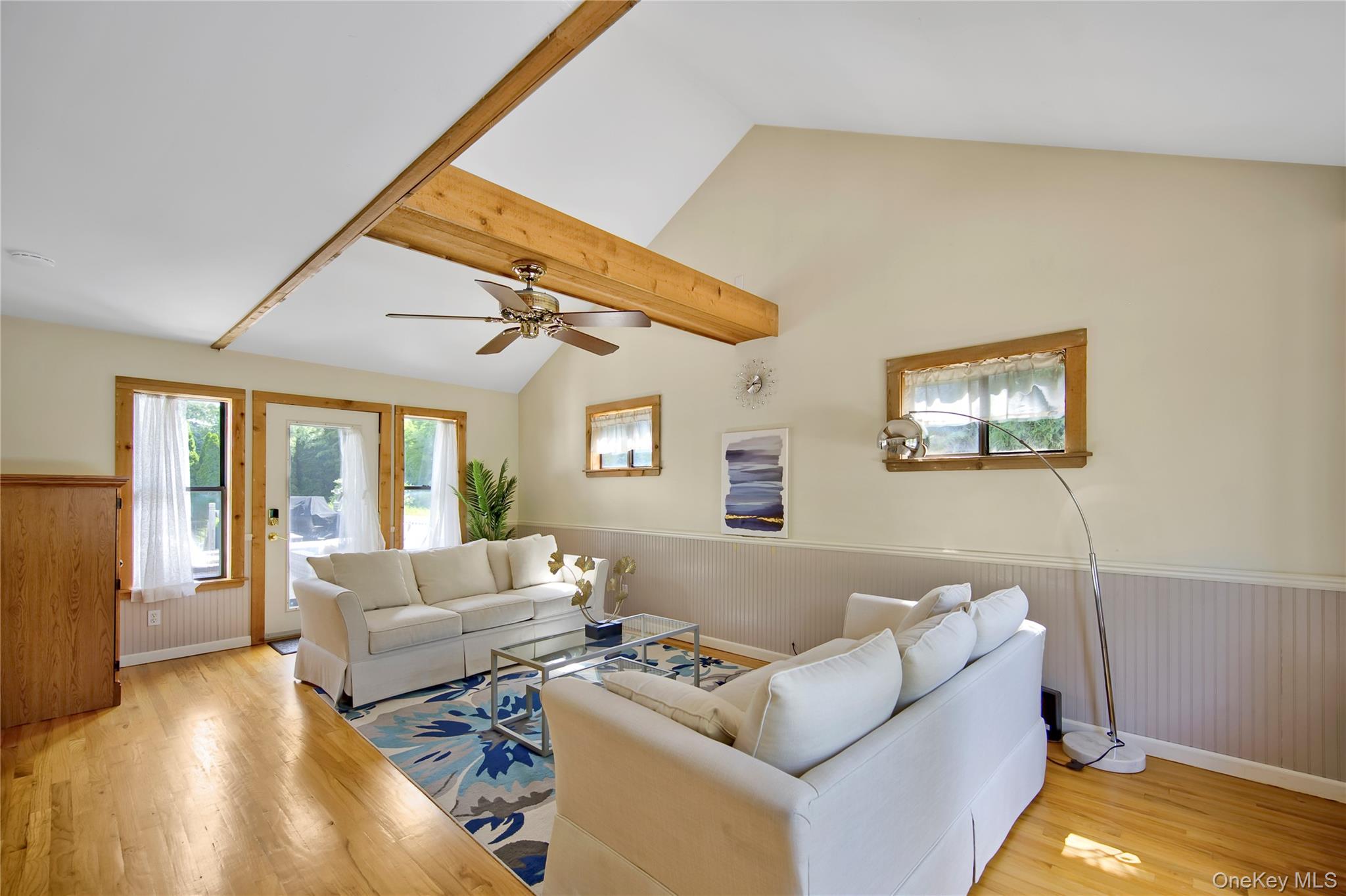 #12 photo, 8 School Street, サフォーク郡 Hampton Bays , NY 11946